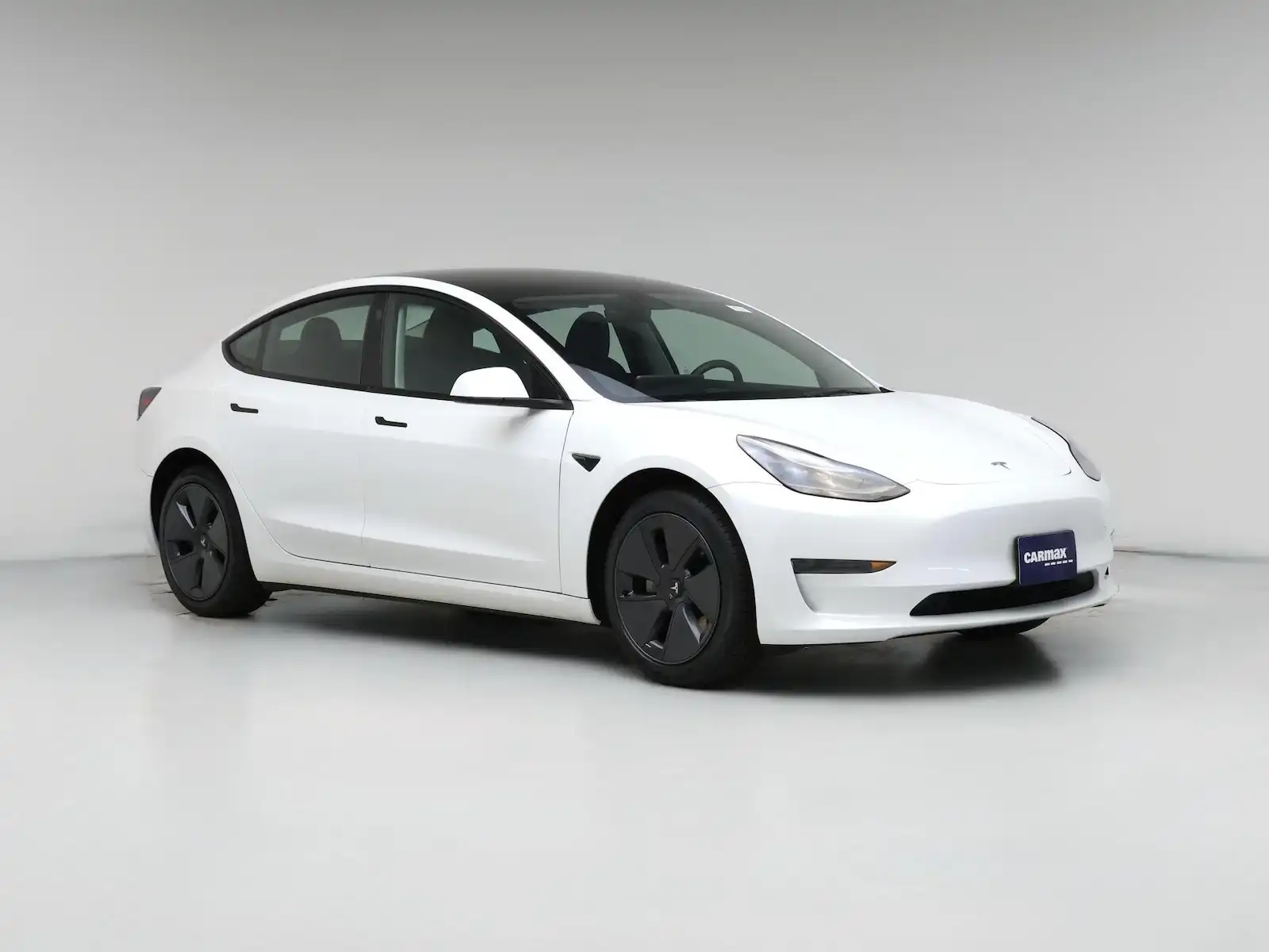 2023 Tesla Model 3 Base's photo