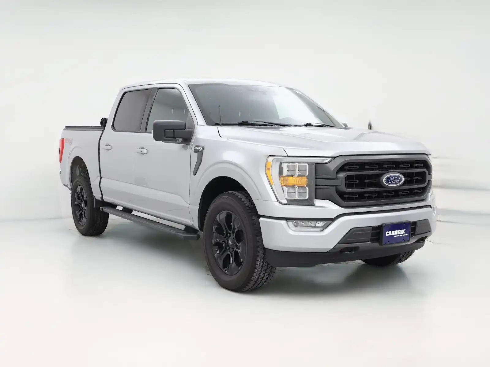2021 Ford F-150 XLT 4WD SuperCrew 5-1/2' Box's photo