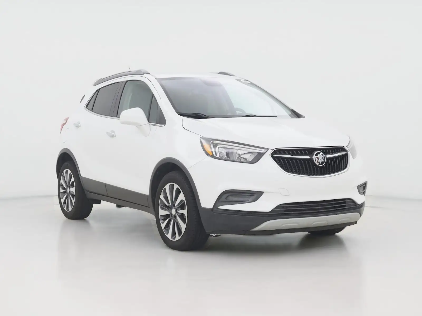 2022 Buick Encore Preferred's photo