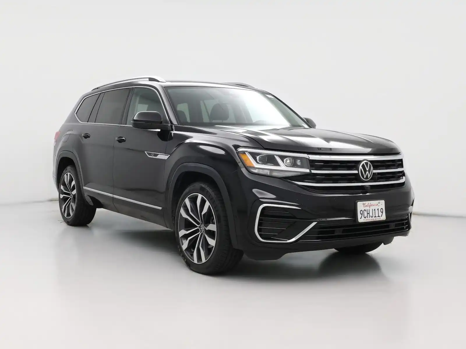 2022 Volkswagen Atlas 3.6L SEL Premium R-Line 4Motion's photo