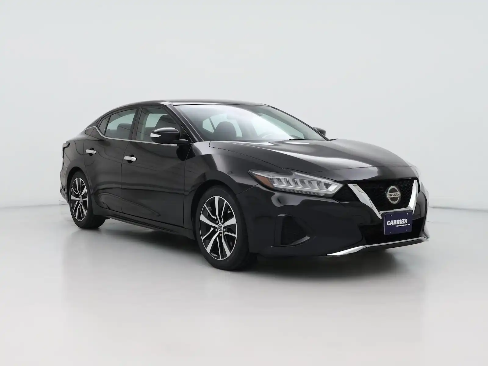 2021 Nissan Maxima SV's photo
