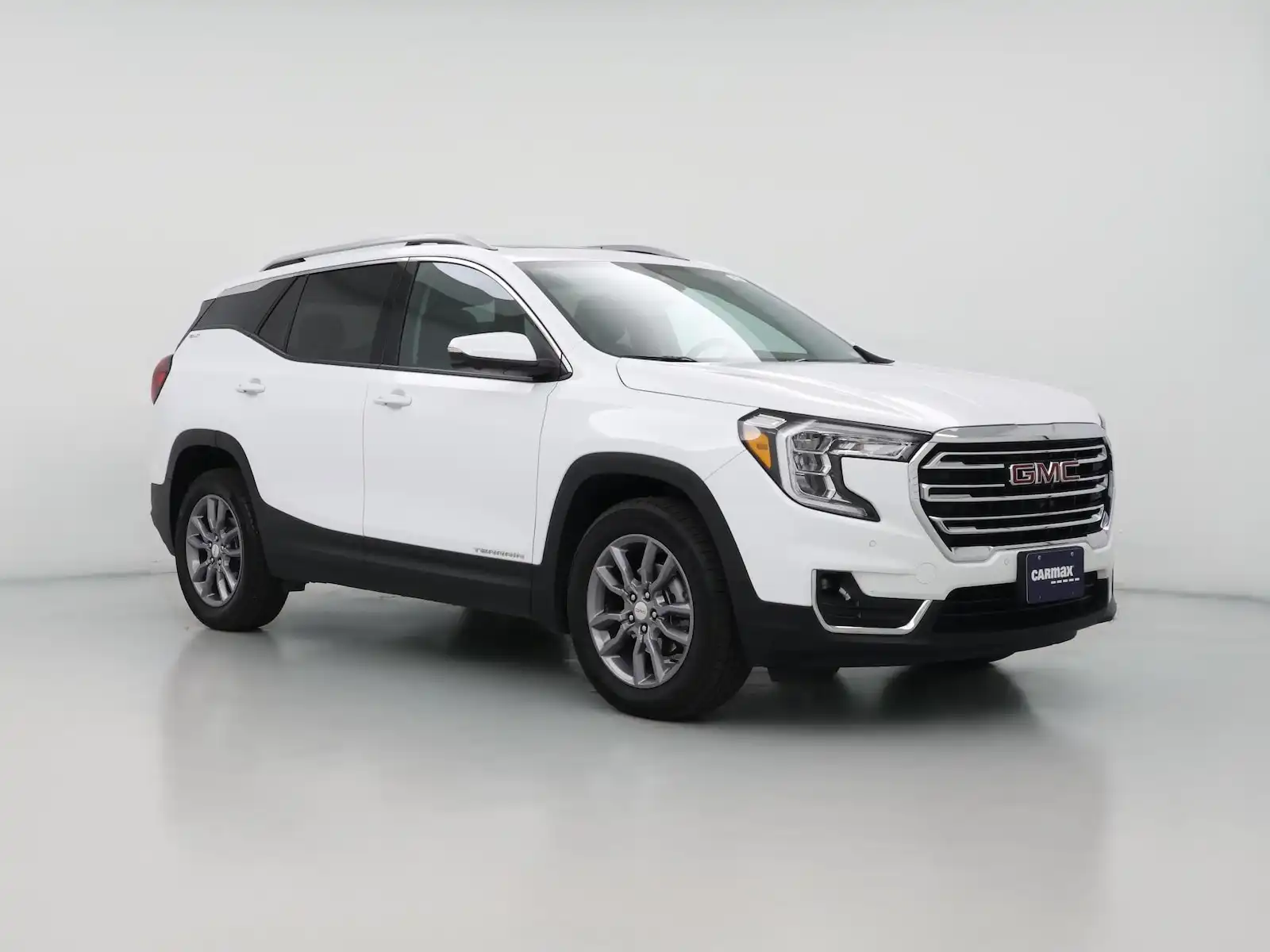 2024 GMC Terrain SLT AWD's photo