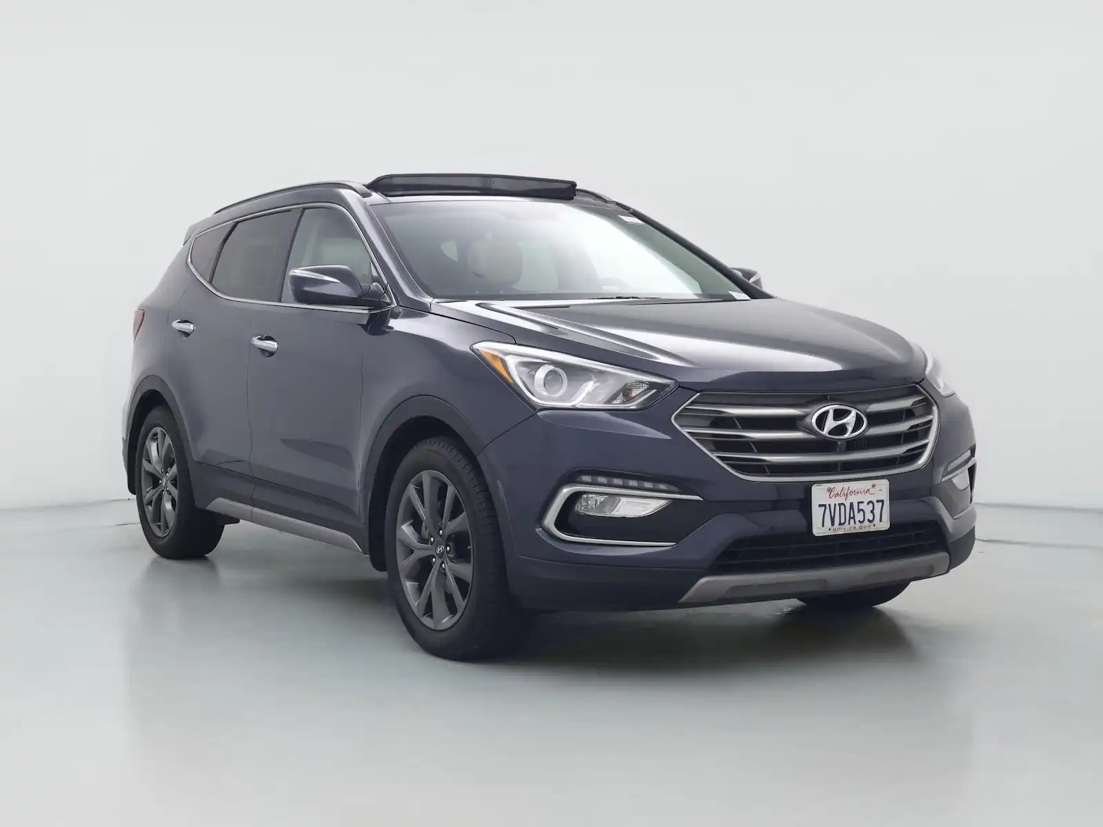 2017 Hyundai Santa Fe 2.0T Sport's photo