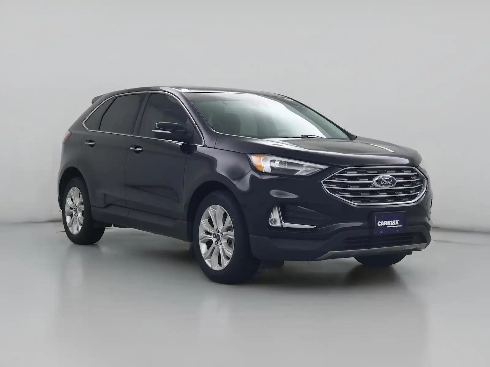 2022 Ford Edge Titanium AWD's photo