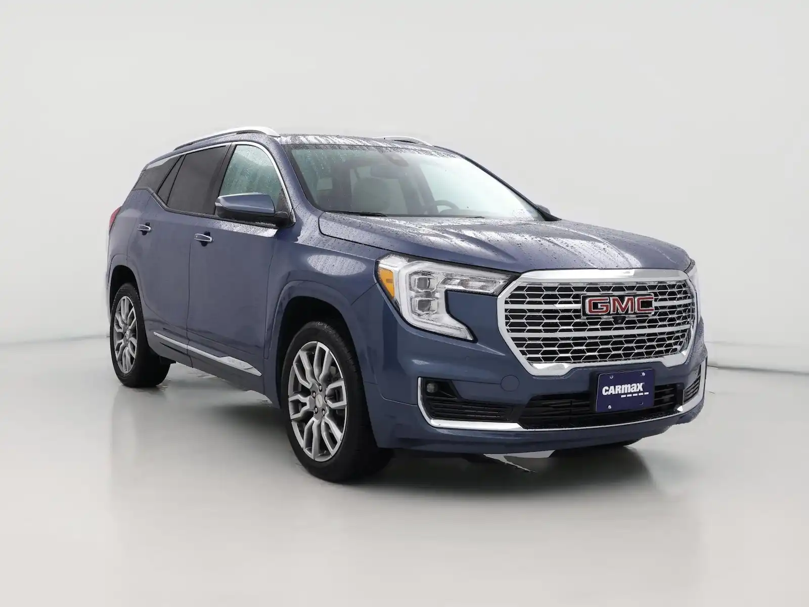 2024 GMC Terrain Denali AWD's photo