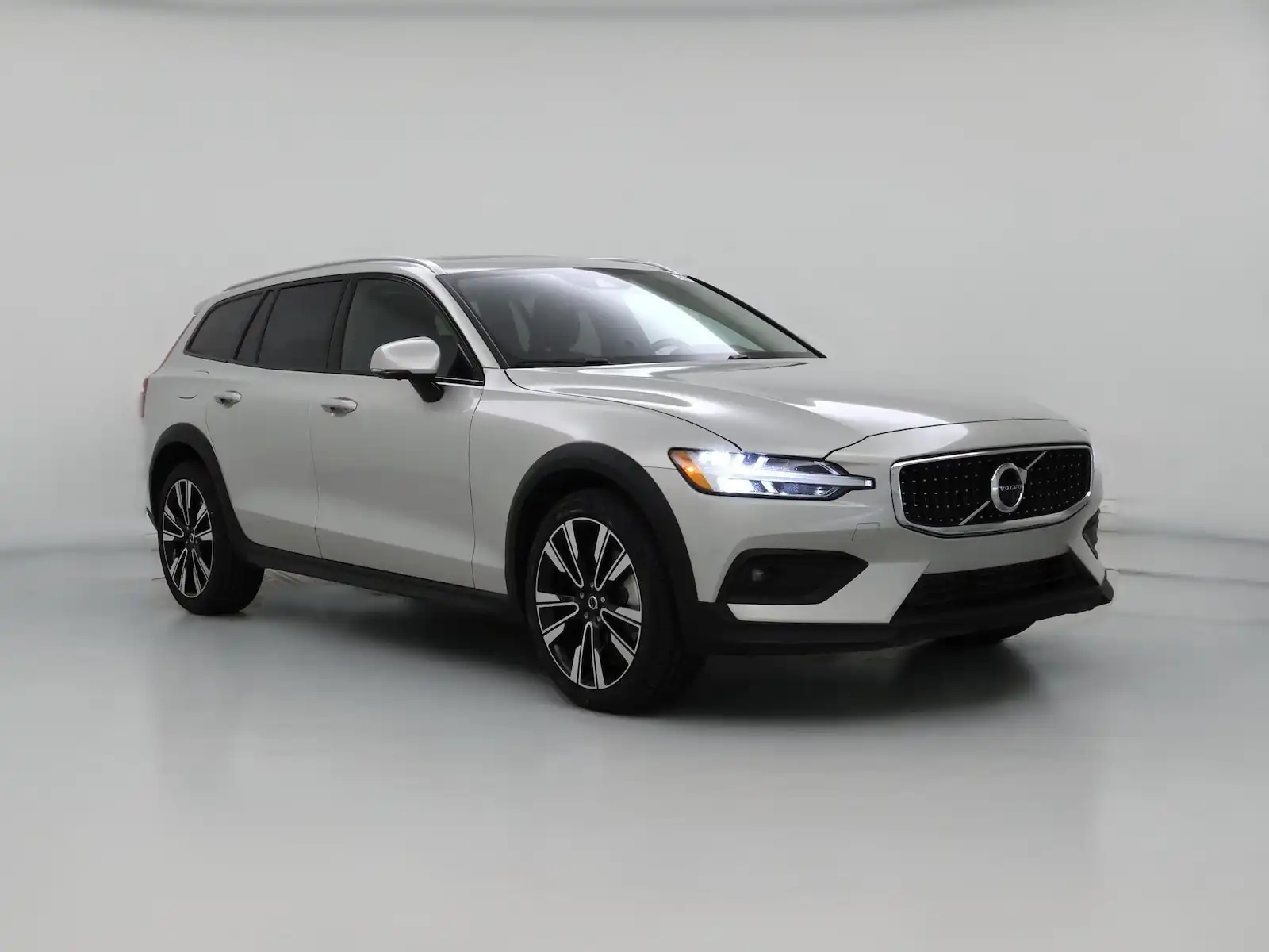2021 Volvo V60 Cross Country T5 AWD Cross Country's photo