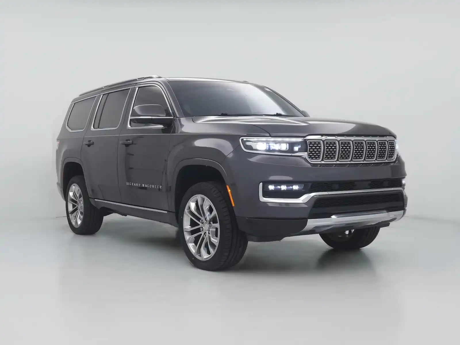 2022 Jeep Grand Wagoneer Series II 4WD's photo