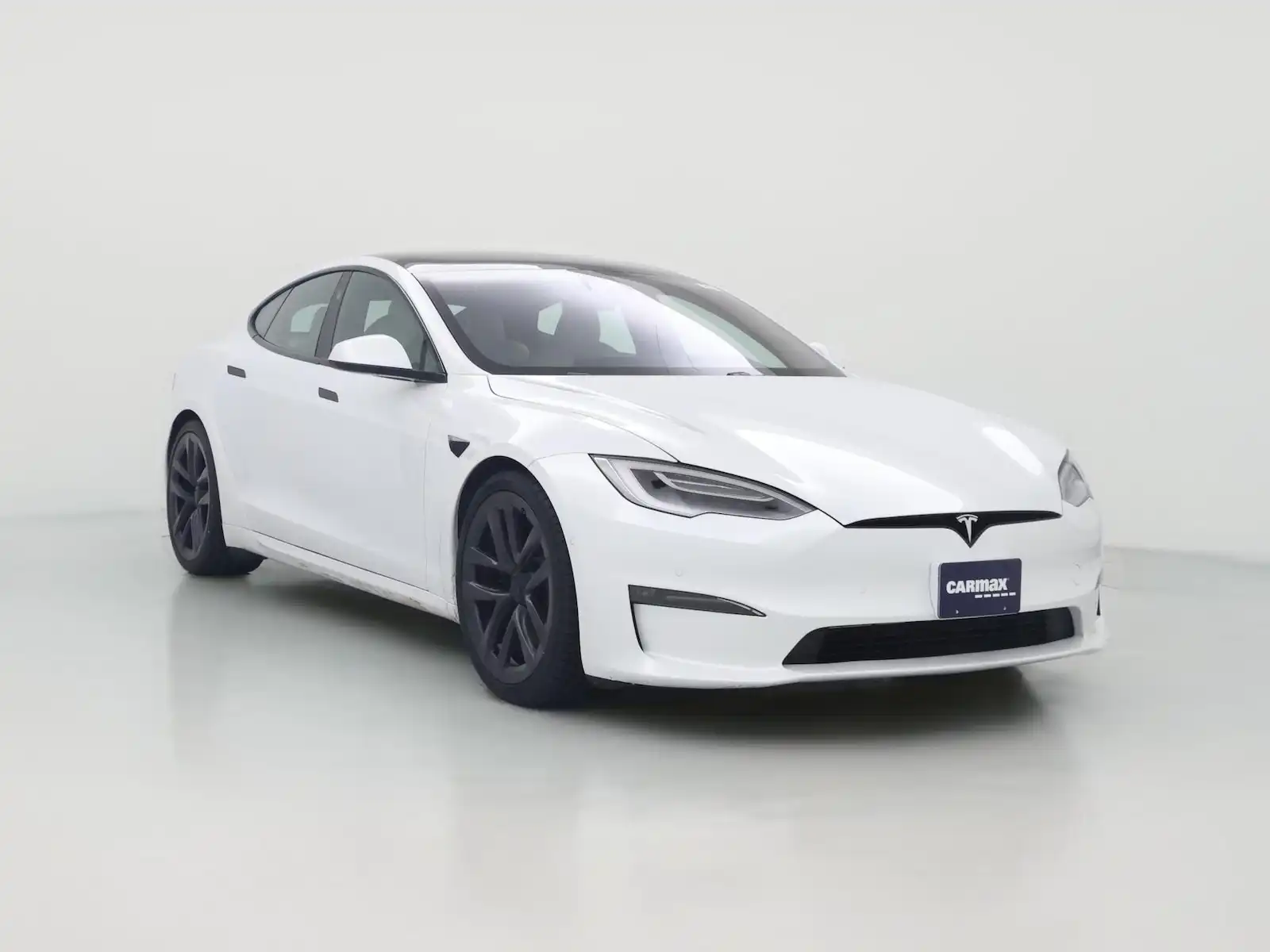 2021 Tesla Model S Plaid's photo