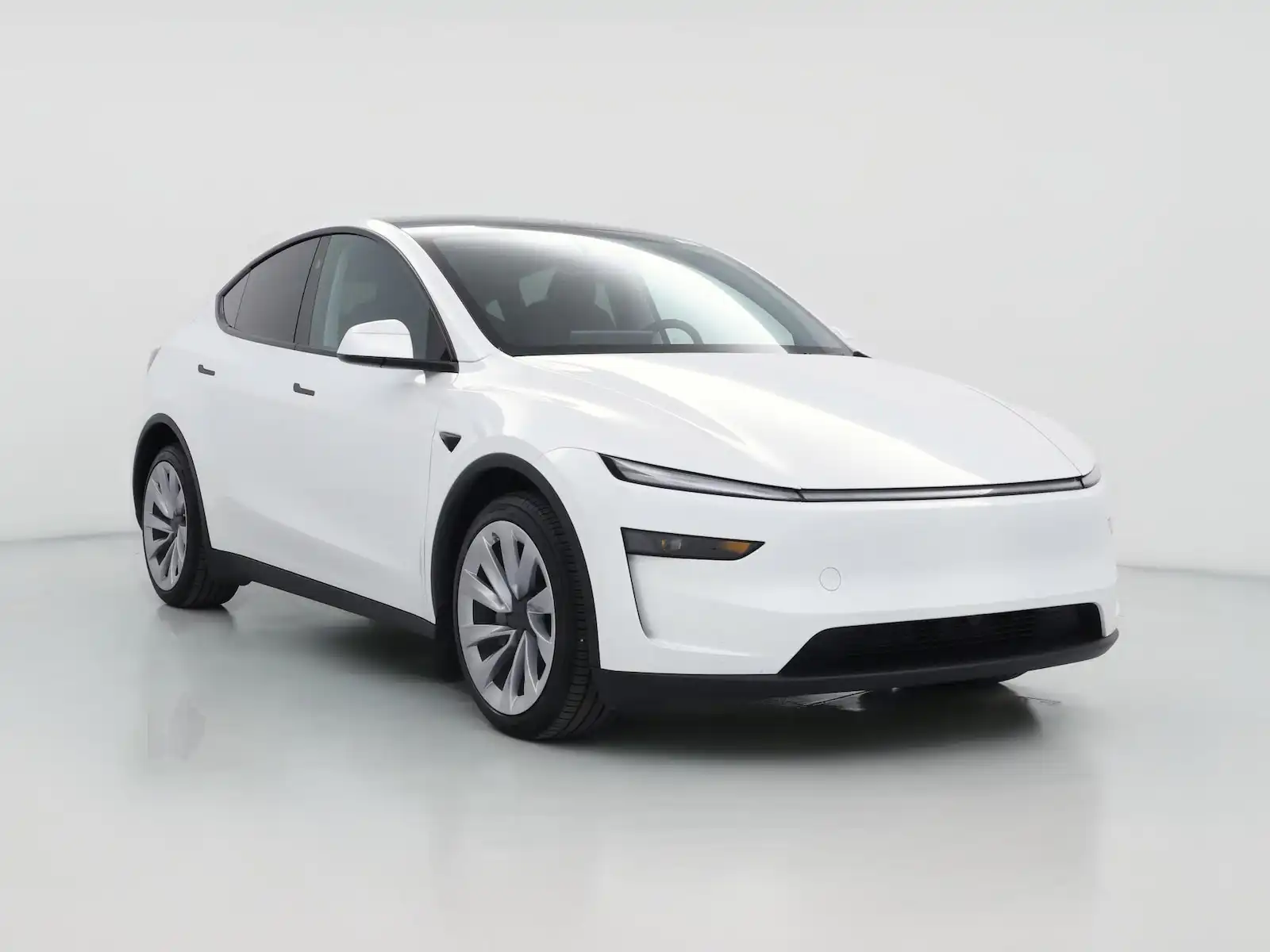 2026 Tesla Model Y Long Range Dual Motor AWD's photo
