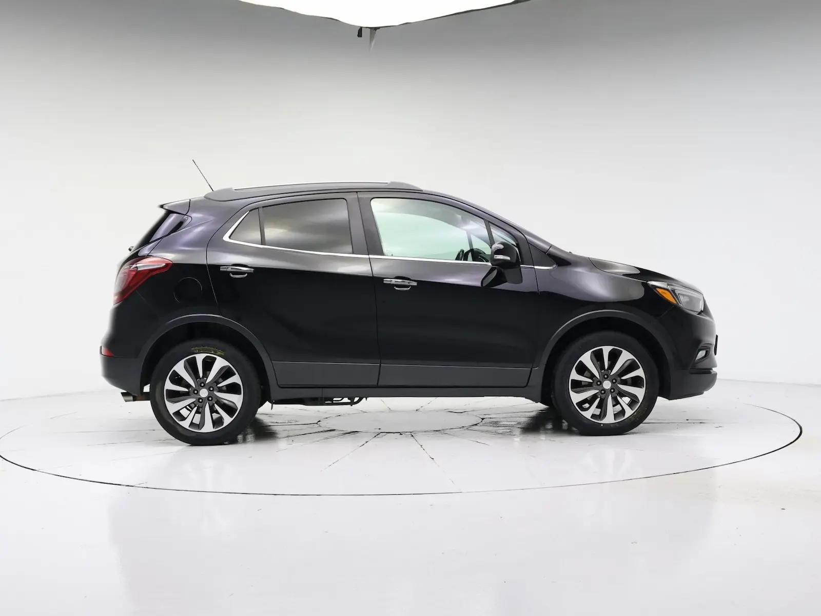 2018 Buick Encore Preferred 2 AWD photo 4