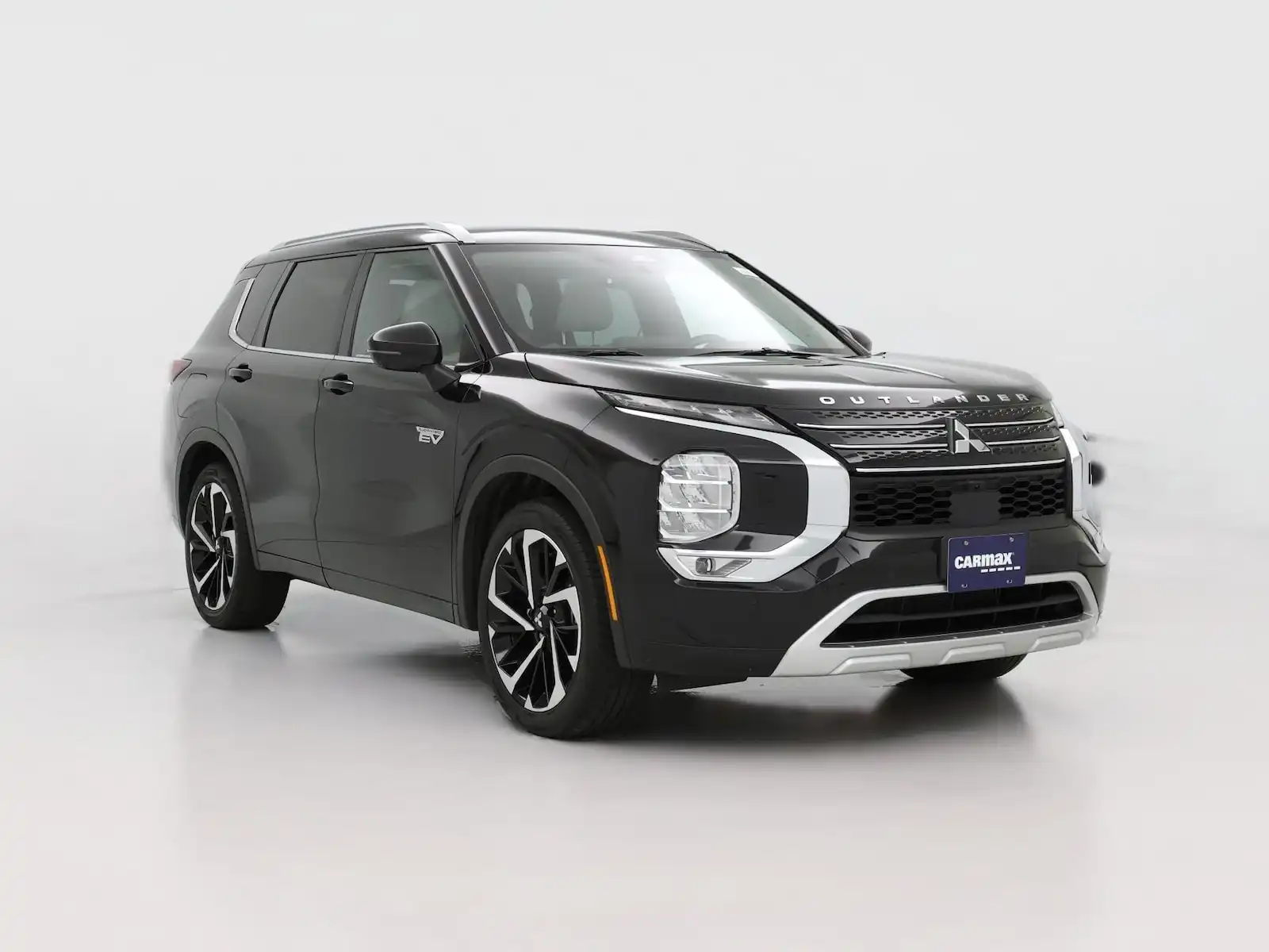 2023 Mitsubishi Outlander Plug-in Hybrid SEL S-AWC's photo