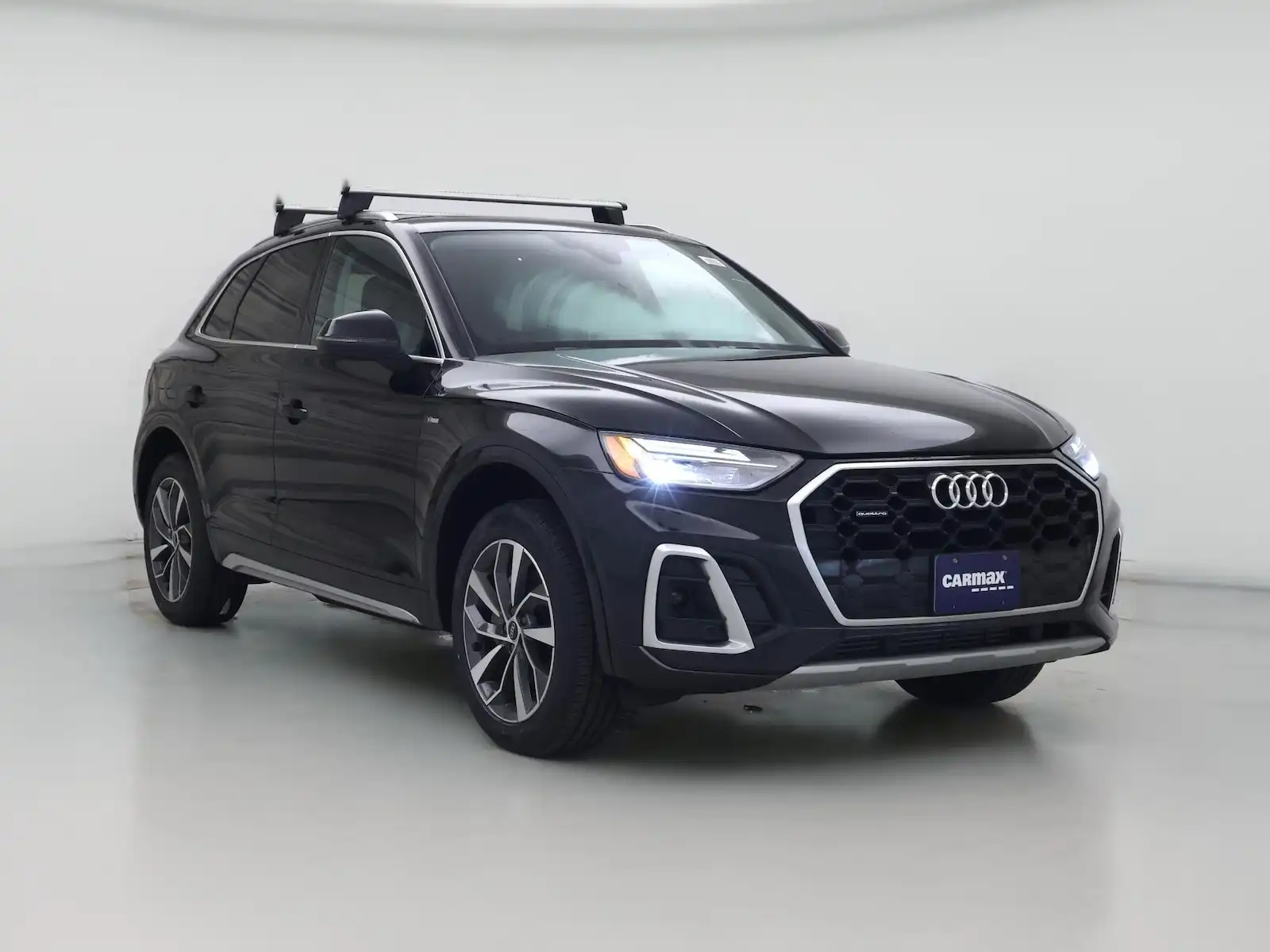 2022 Audi Q5 45 Premium's photo