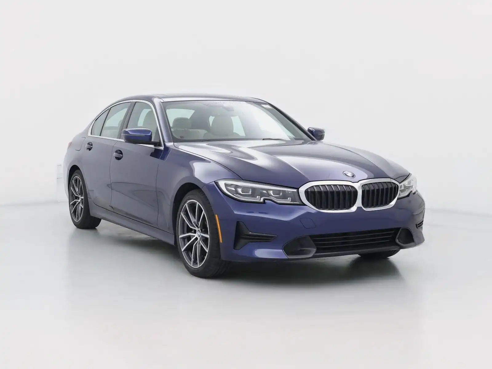 2020 BMW 3 Series 330i Sedan's photo