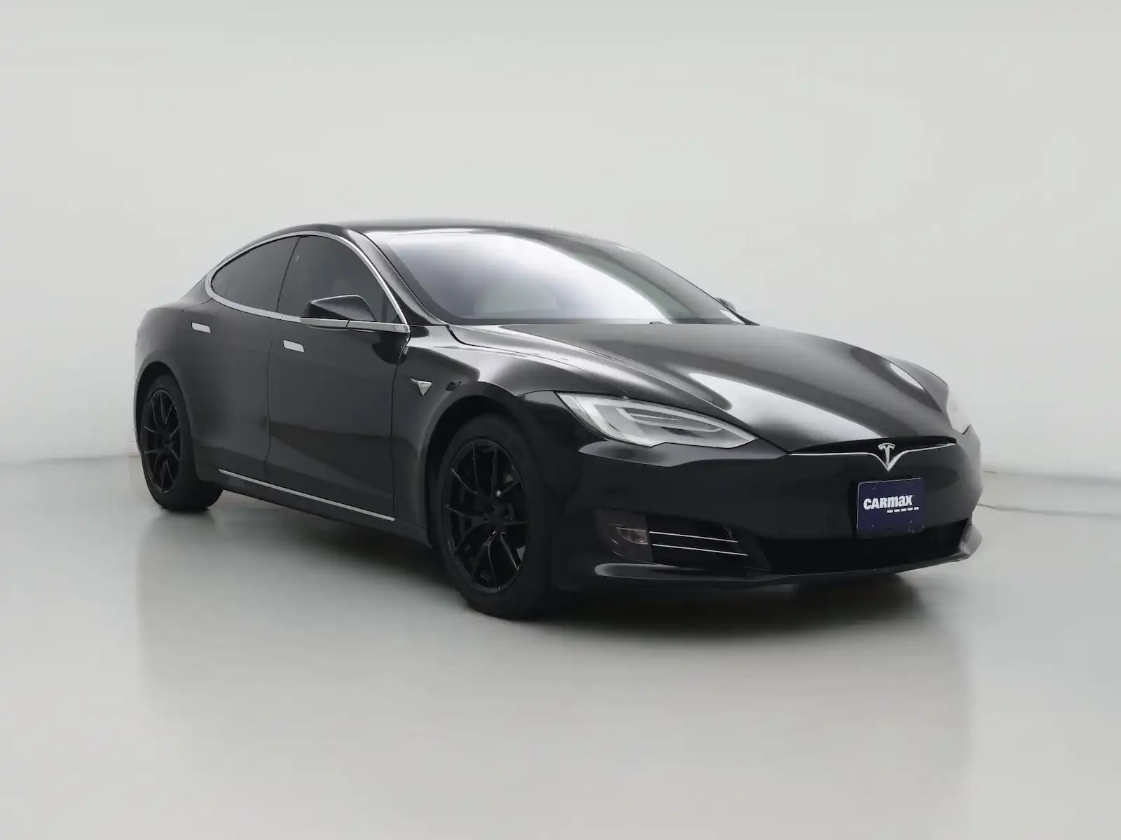 2021 Tesla Model S Long Range Plus's photo
