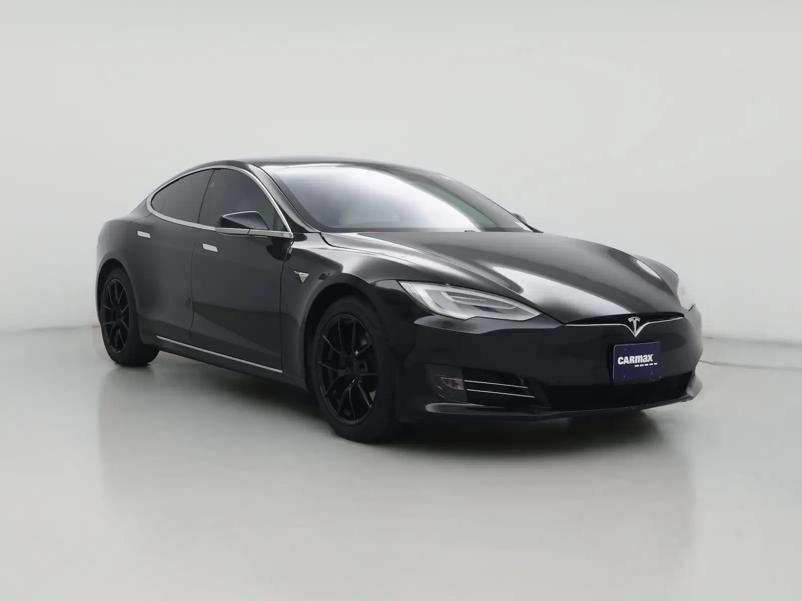 2021 Tesla Model S Long Range Plus photo 1
