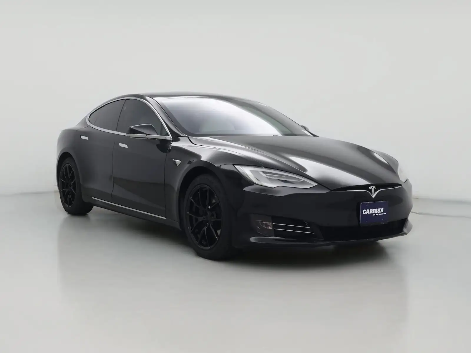 2021 Tesla Model S Long Range Plus's photo
