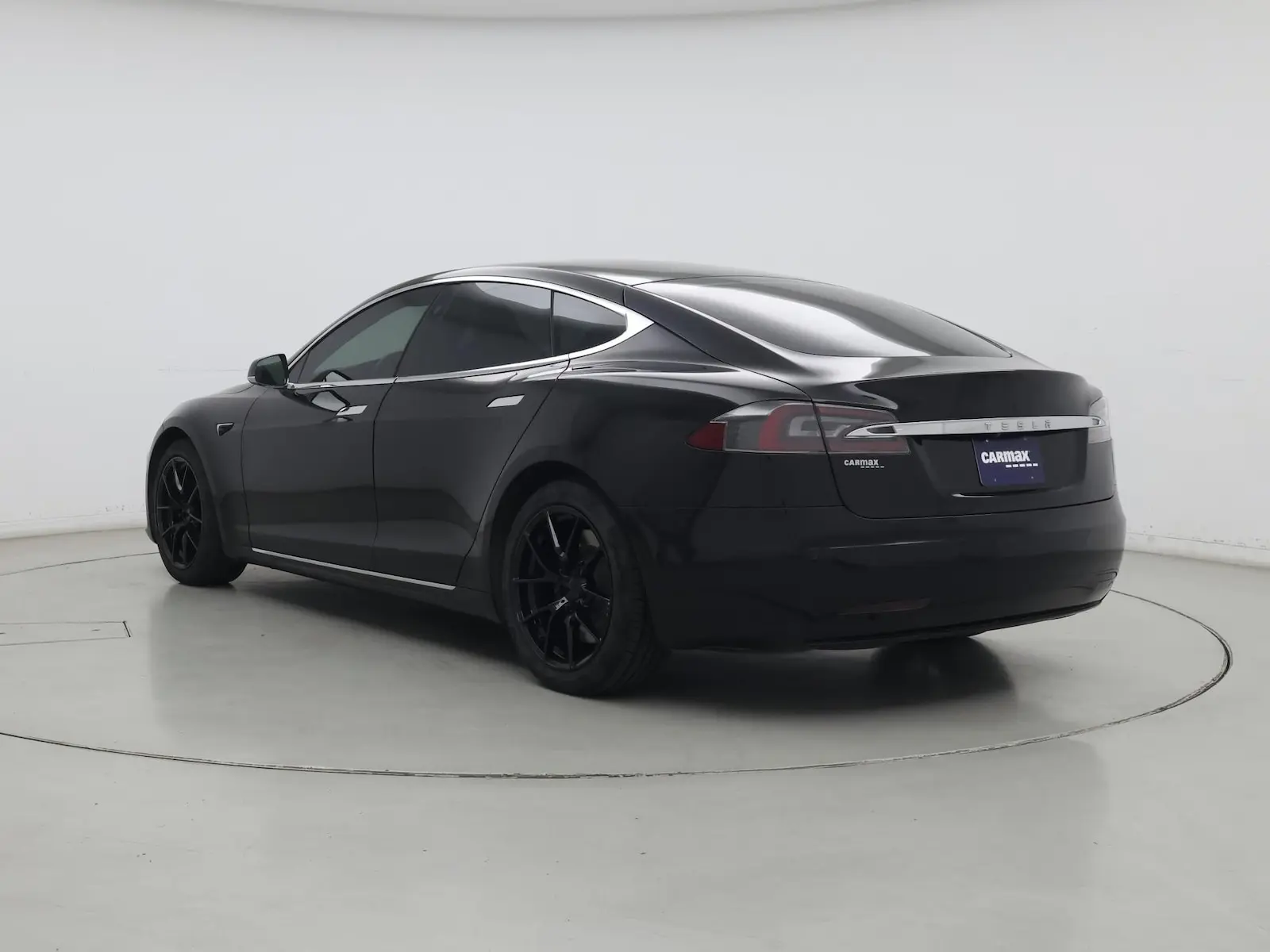 2021 Tesla Model S Long Range Plus photo 3