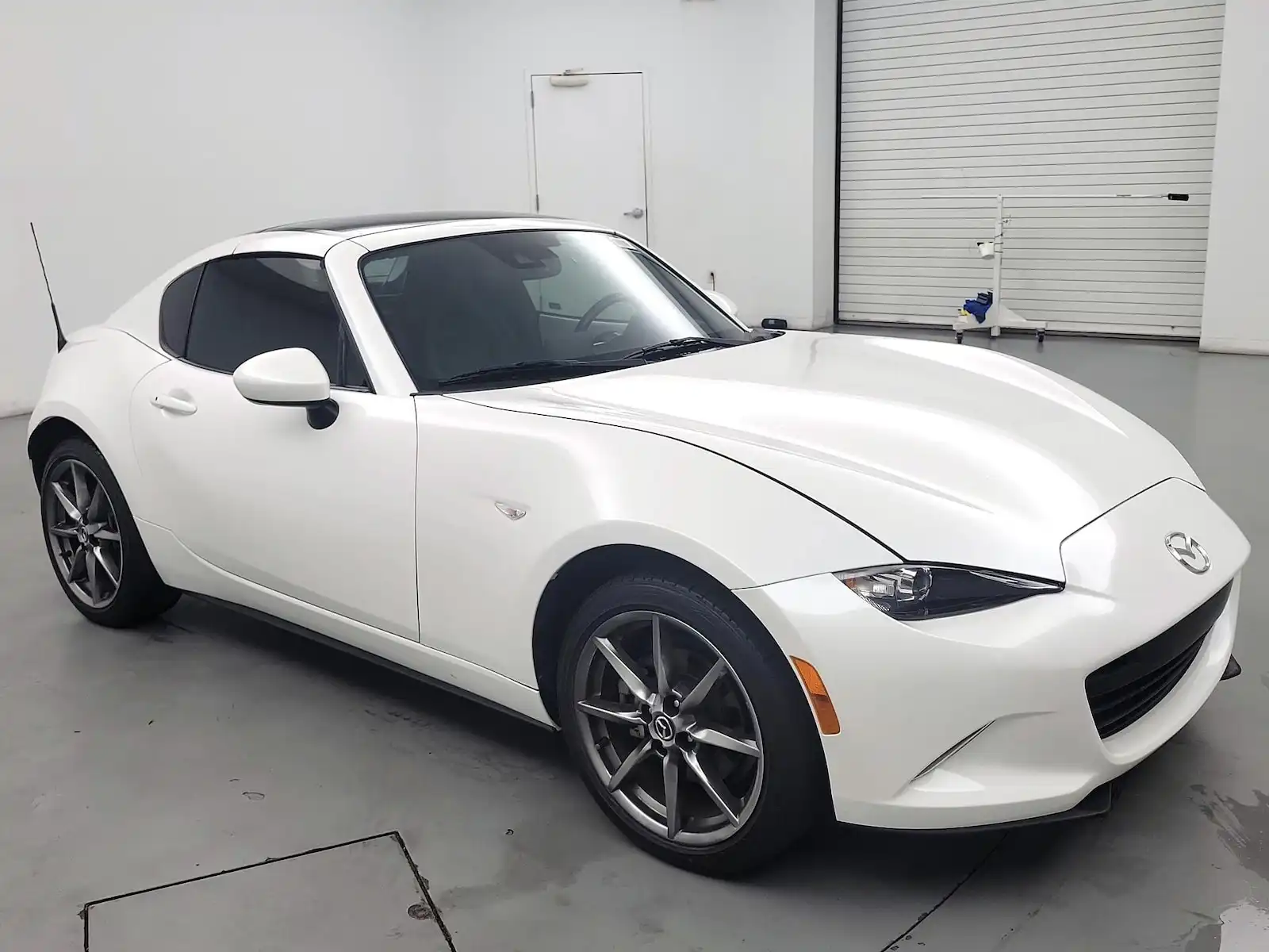 2023 Mazda MX-5 Miata 2.0 Grand Touring's photo