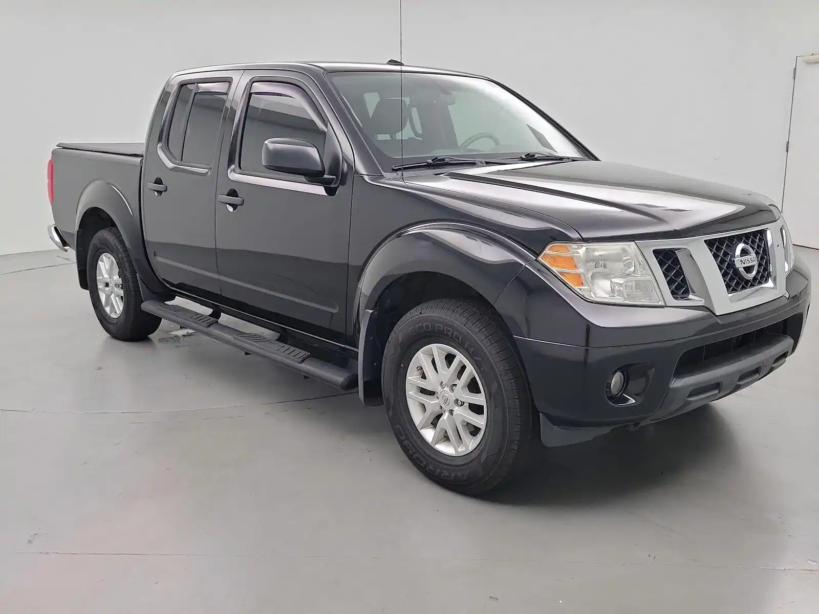 2018 Nissan Frontier 4.0 SV Crew Cab 4WD Auto SWB's photo