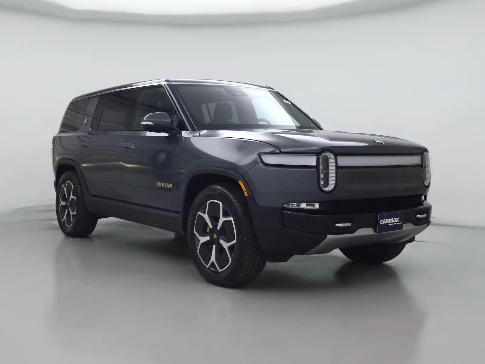 2023 Rivian R1S Adventure Quad-Motor Large Pack's photo