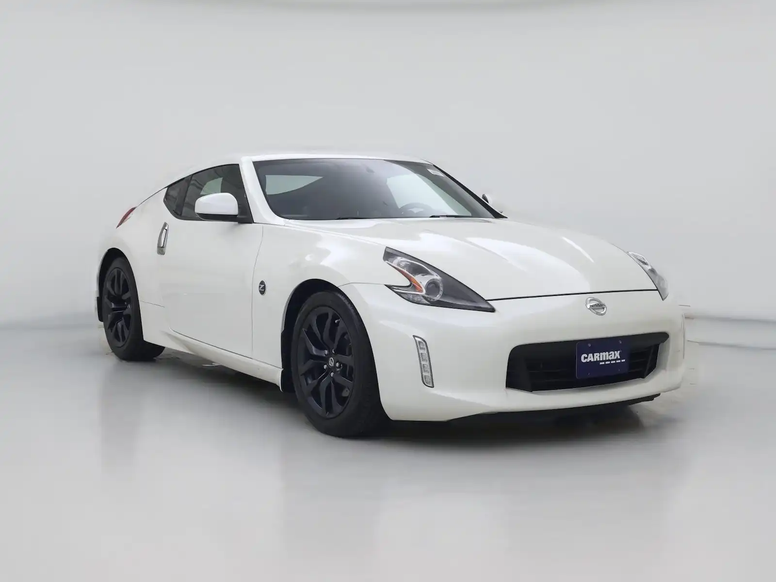 2018 Nissan 370Z Coupe Touring 7AT's photo