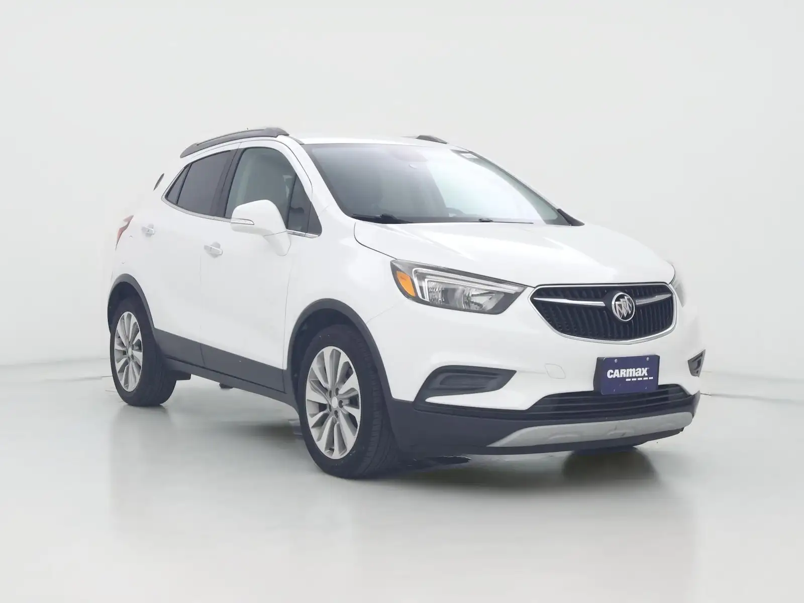 2018 Buick Encore Preferred's photo