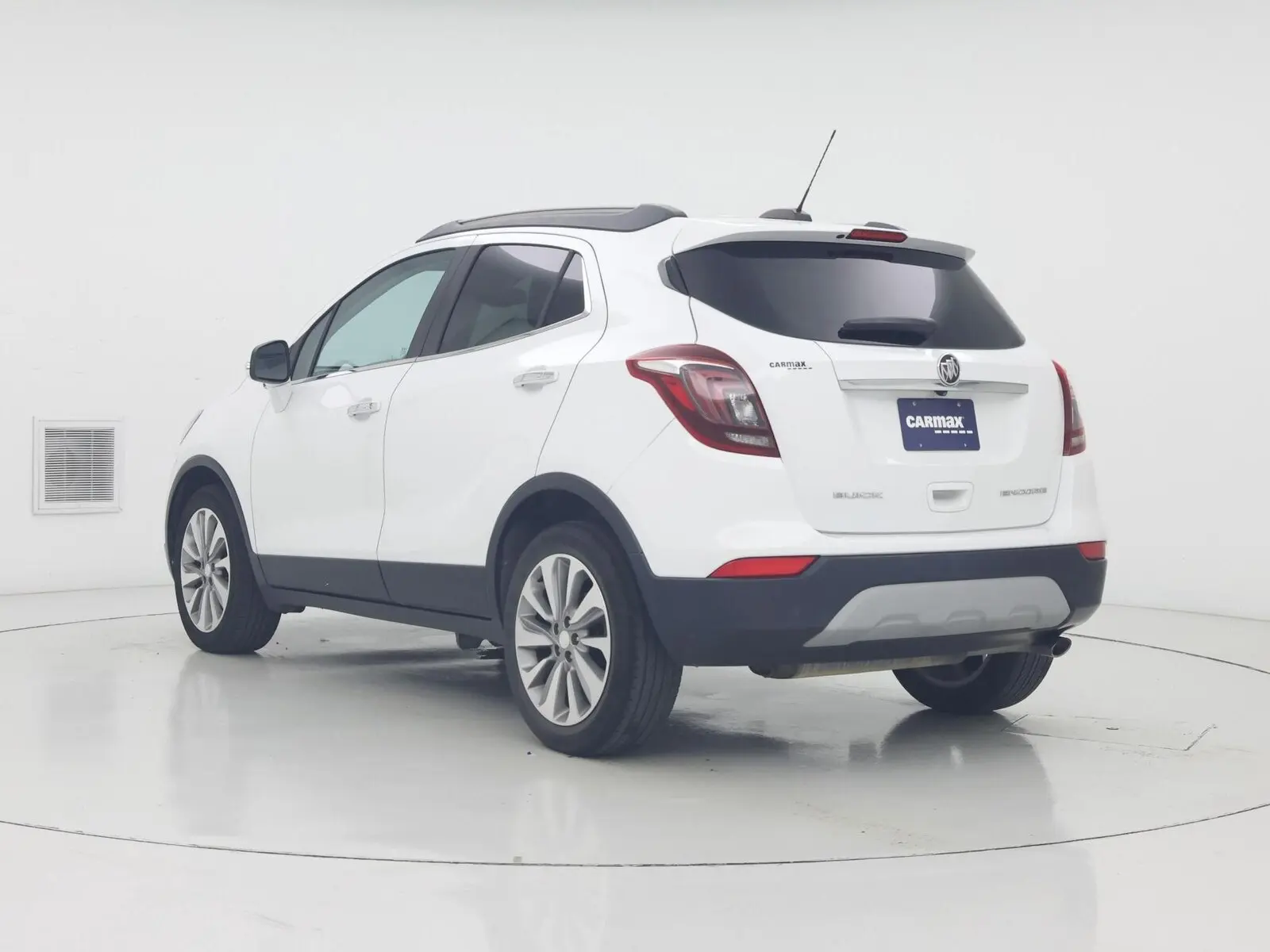 2018 Buick Encore Preferred photo 3
