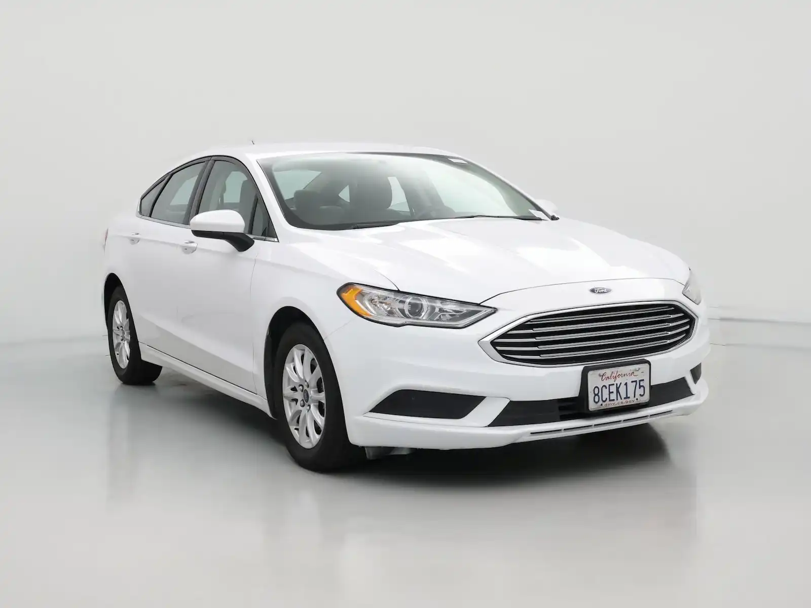 2018 Ford Fusion S FWD's photo