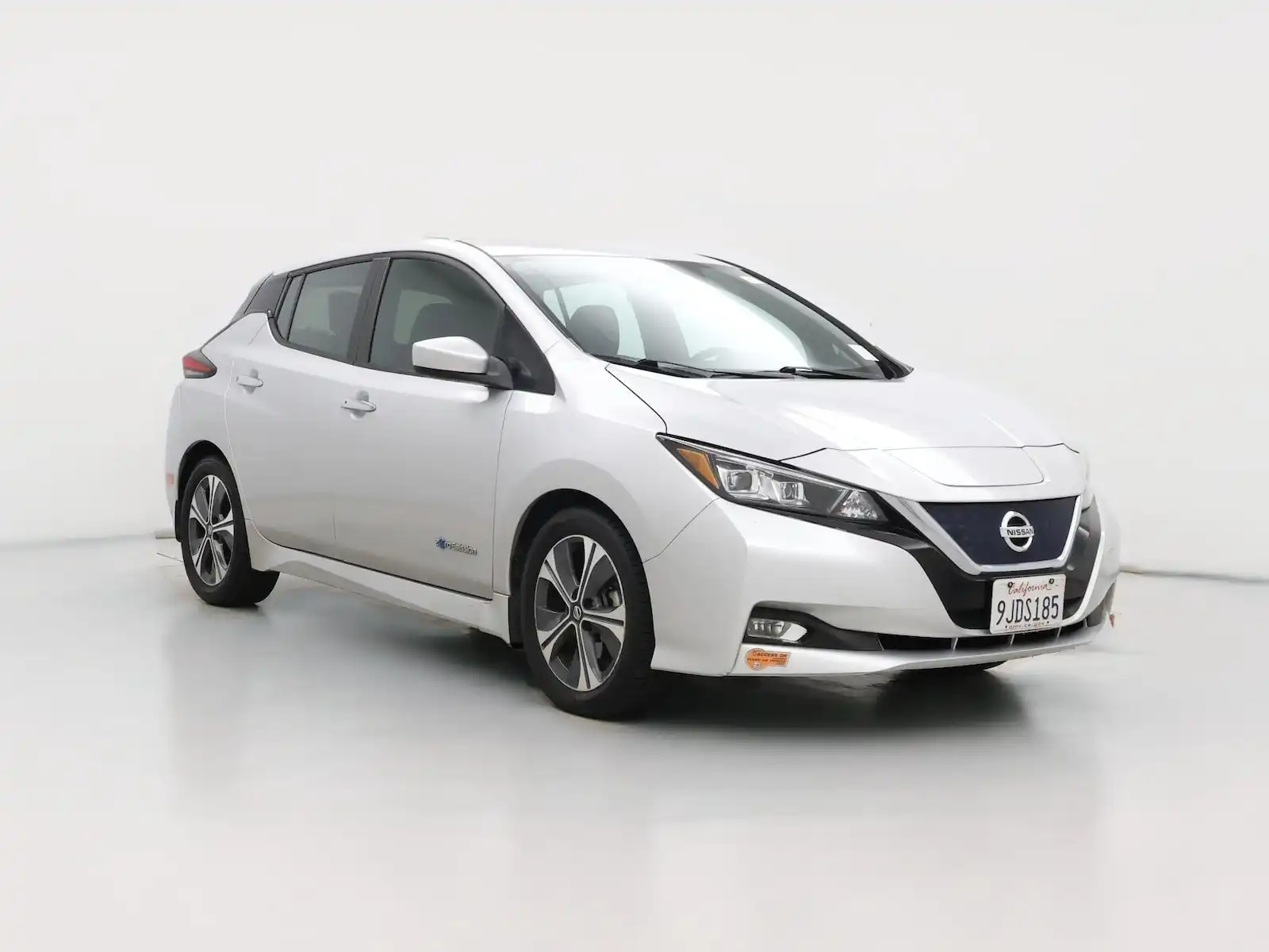 2019 Nissan Leaf SV's photo