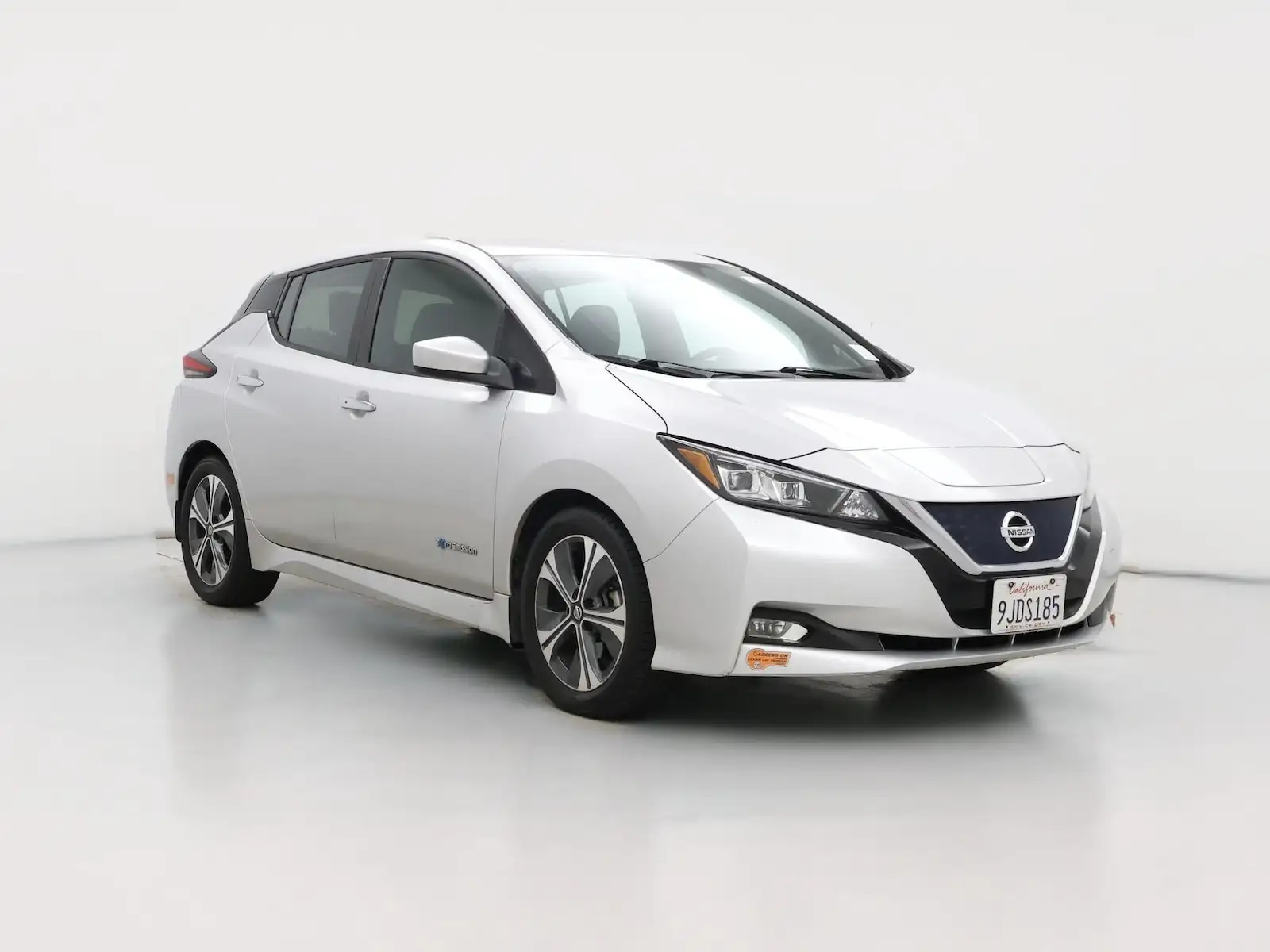 2019 Nissan Leaf SV's photo