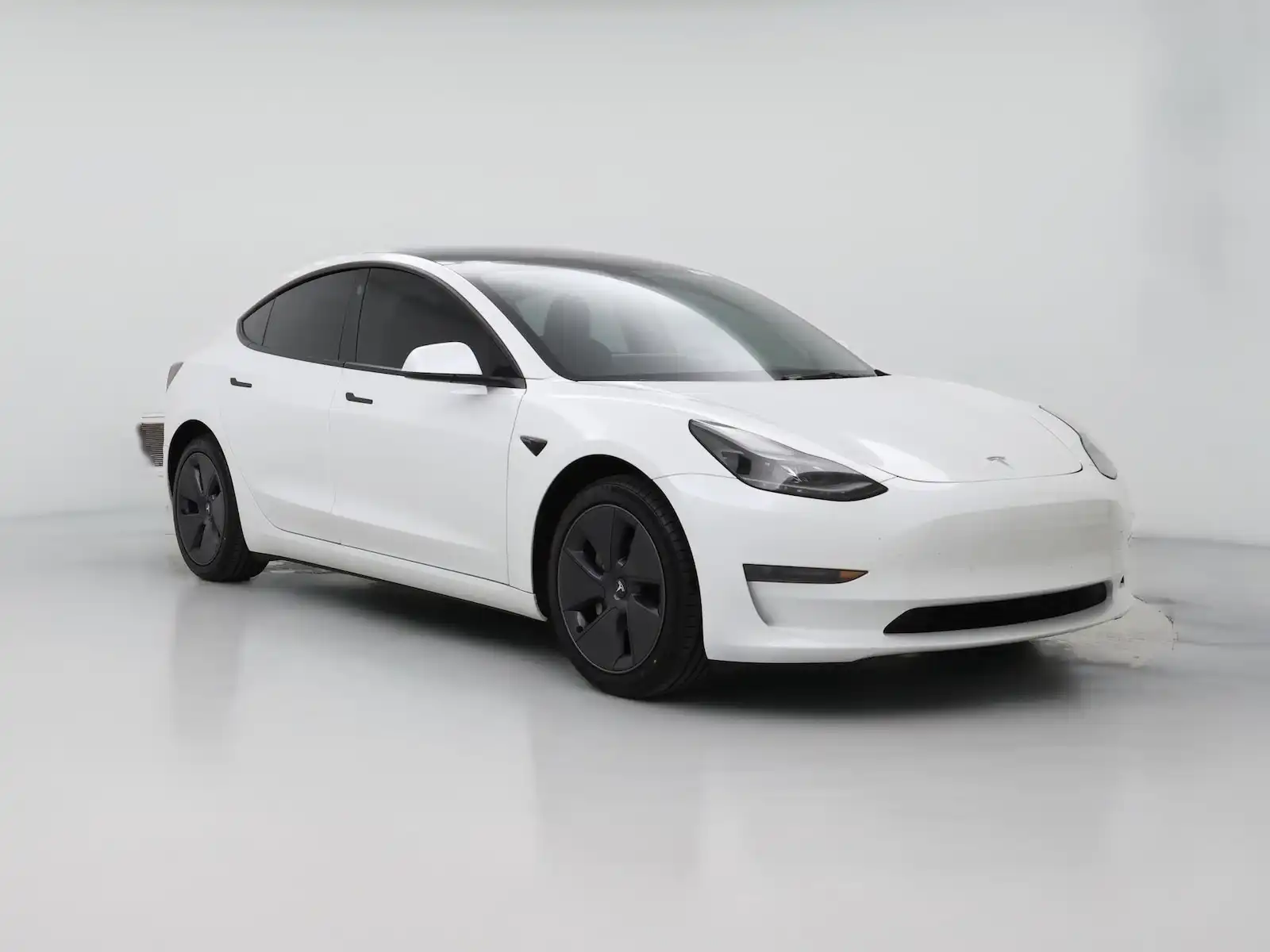 2023 Tesla Model 3 Base's photo