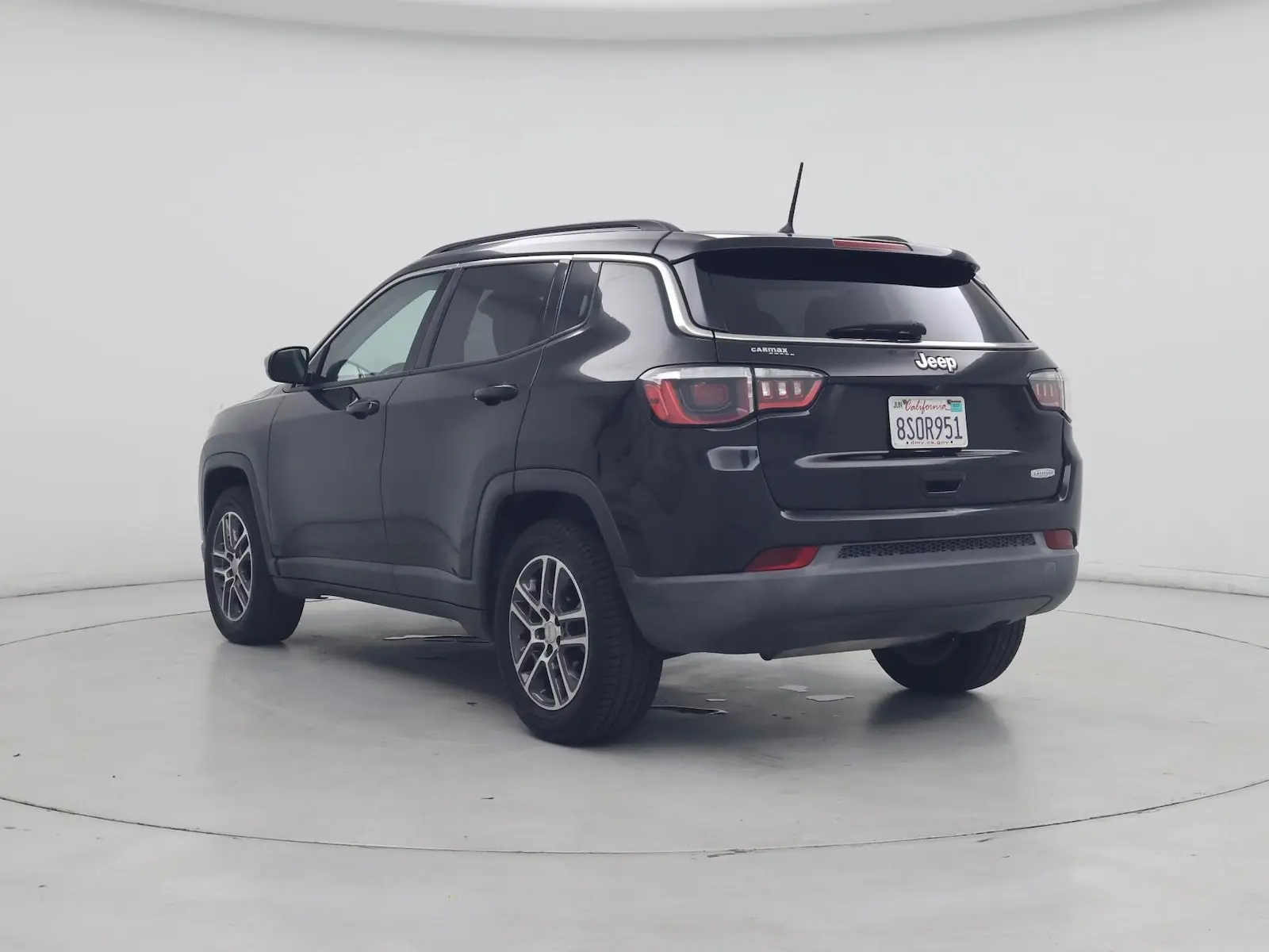 2017 Jeep Compass Latitude photo 3