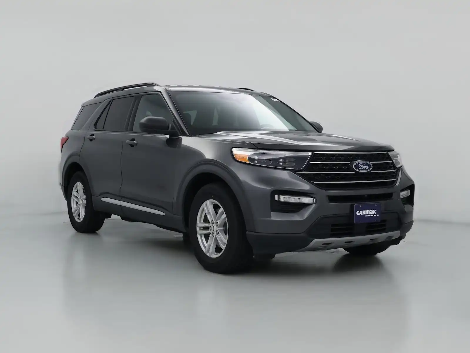 2020 Ford Explorer XLT 4WD's photo
