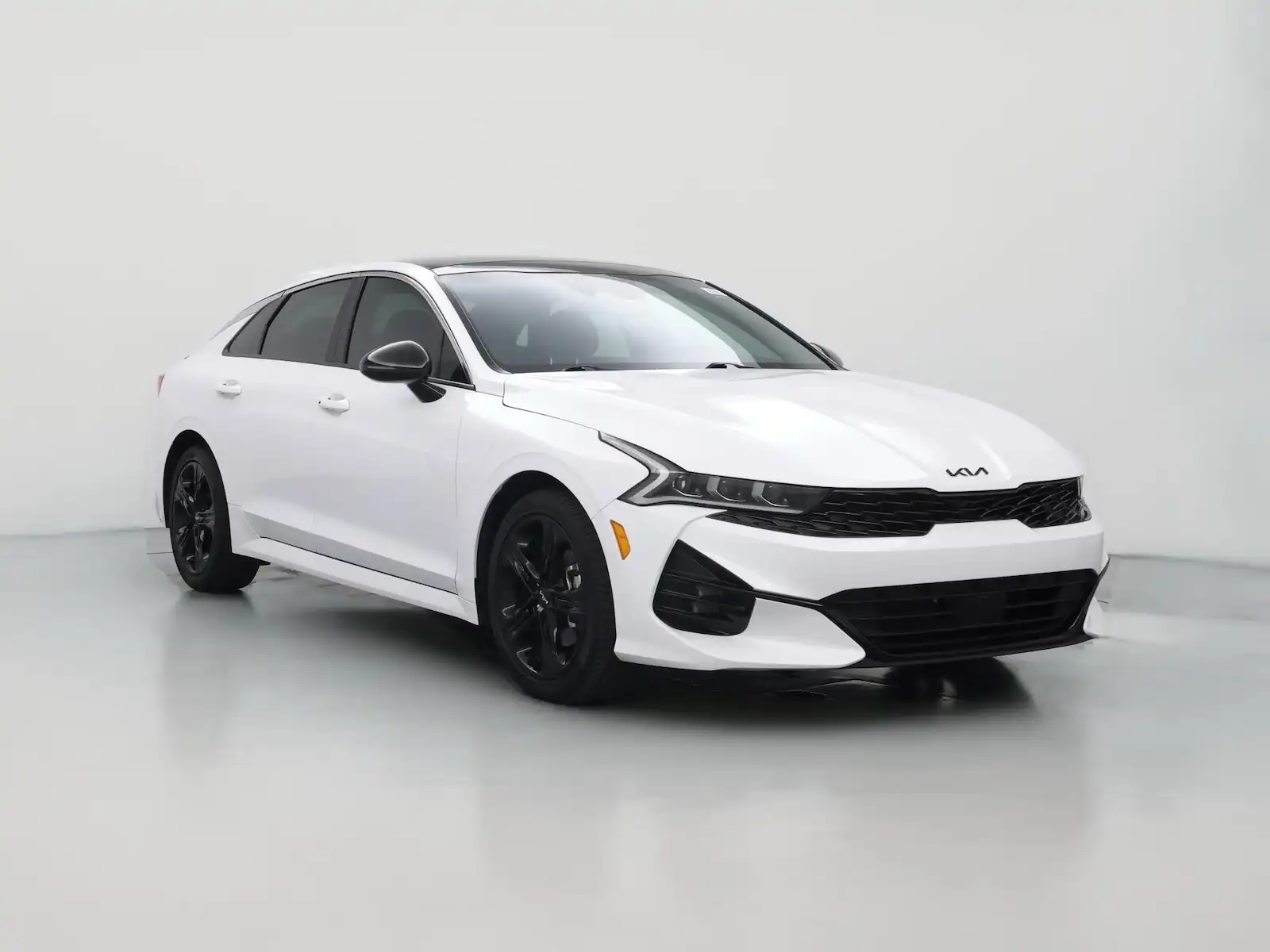 2023 Kia Optima GT-Line AWD's photo