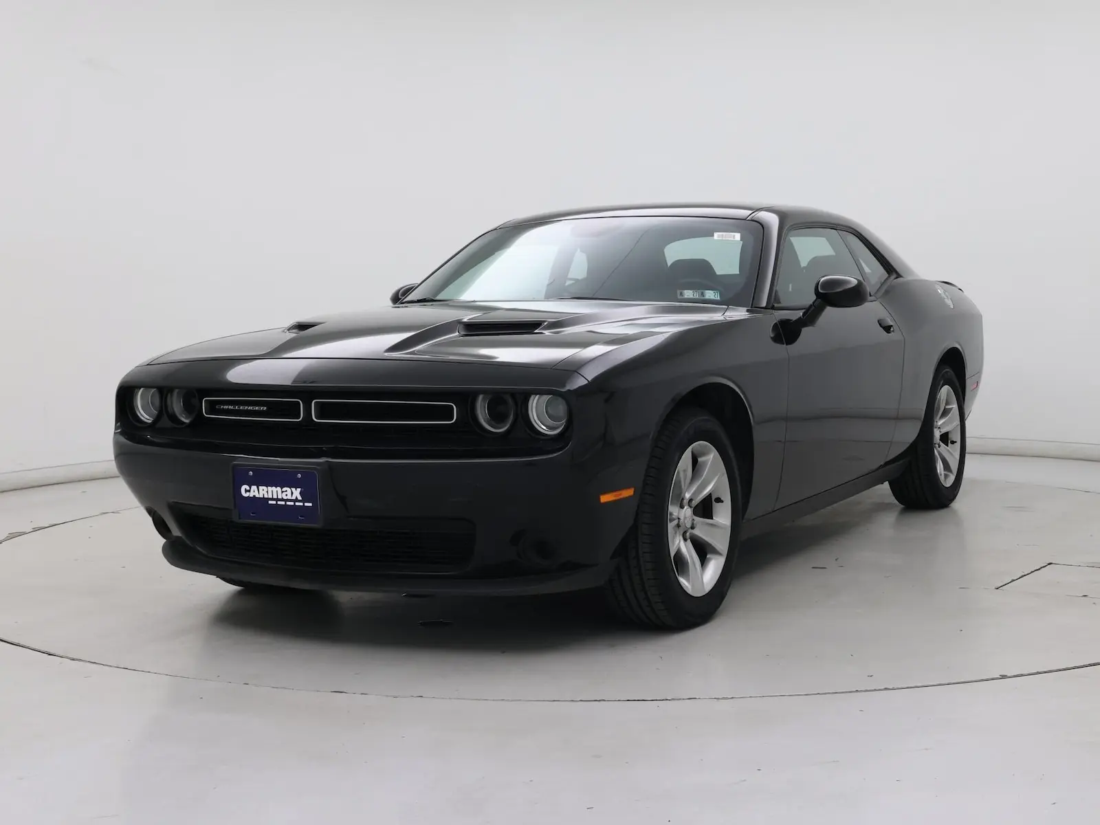 2021 Dodge Challenger SXT Auto photo 5