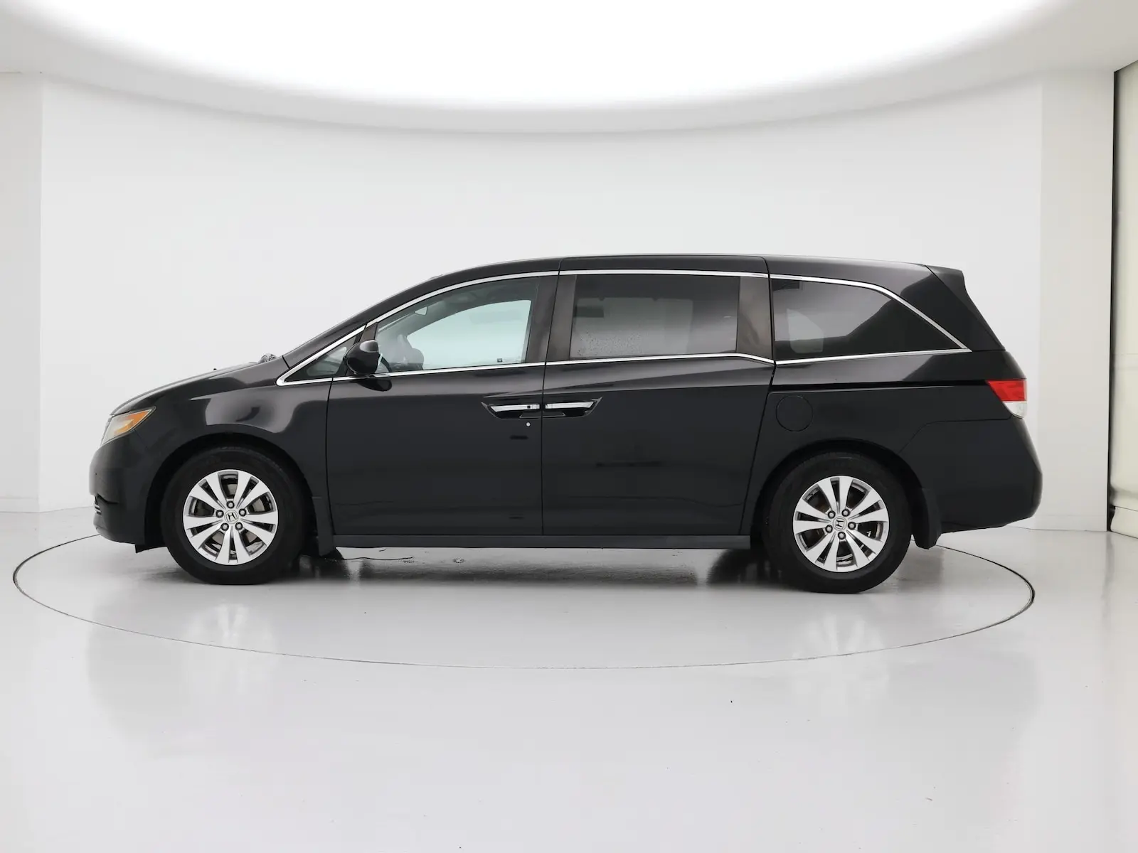 2017 Honda Odyssey SE photo 4
