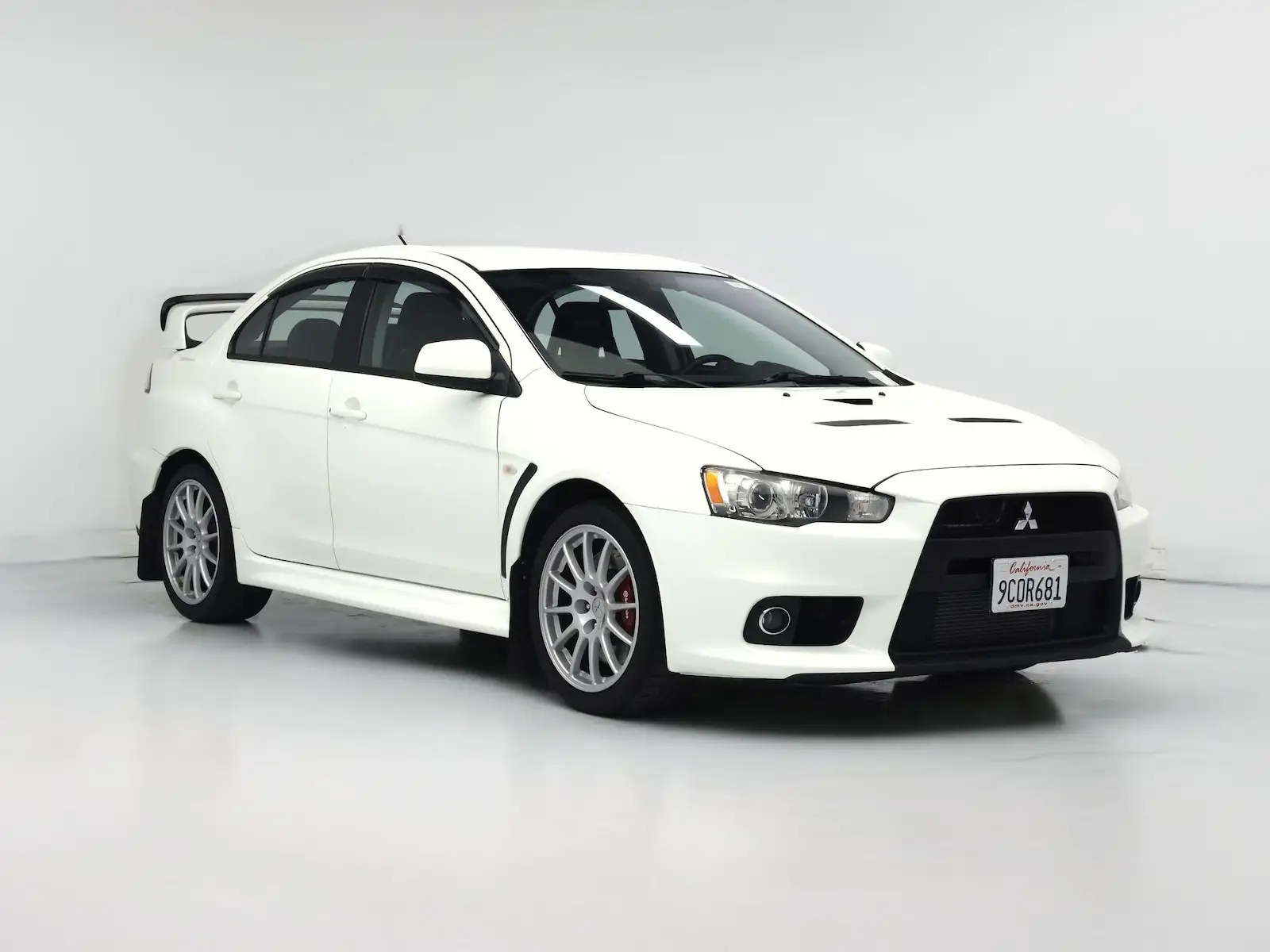 2014 Mitsubishi Lancer Evolution GSR photo 1