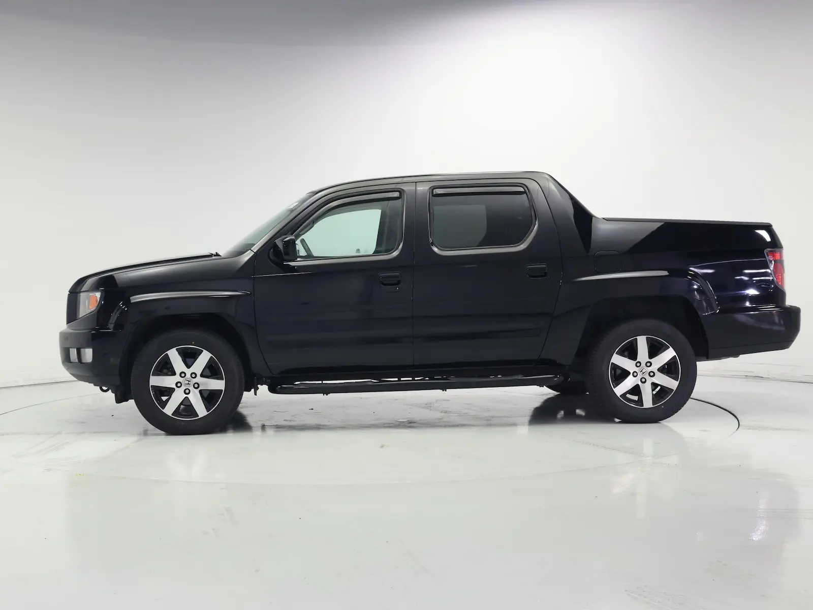 2014 Honda Ridgeline SE Navigation Leather photo 4