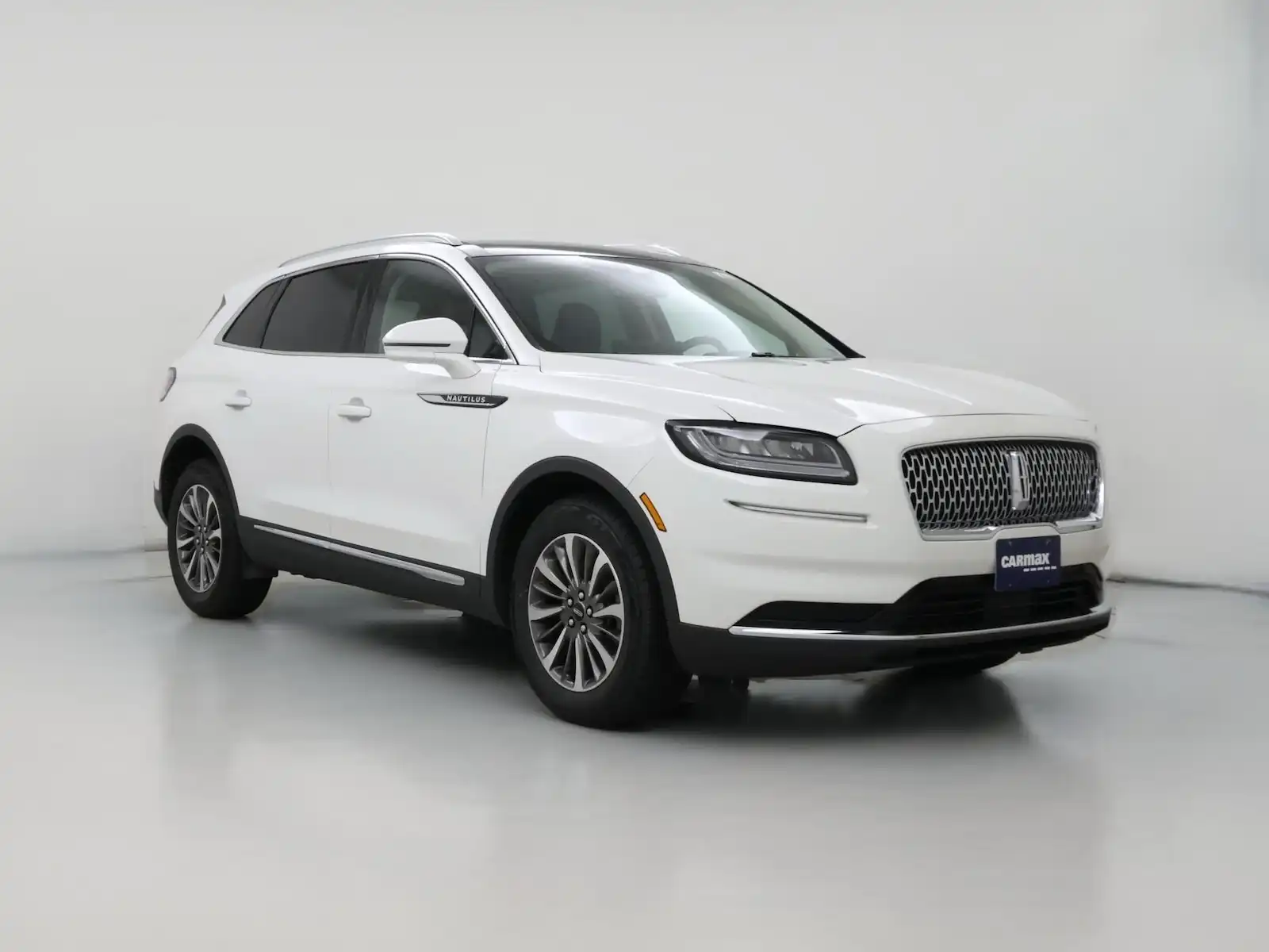2022 Lincoln Nautilus Reserve AWD's photo
