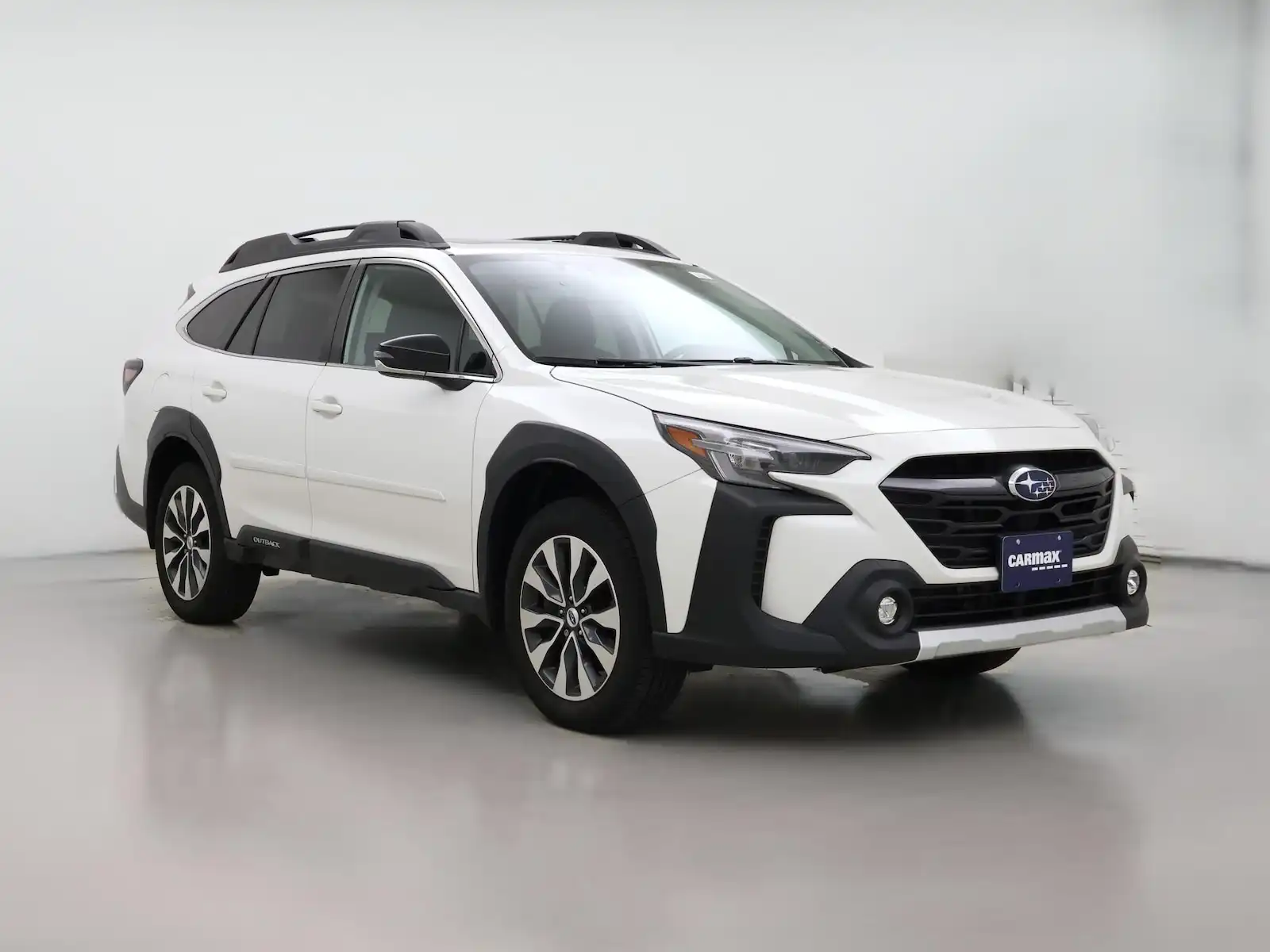 2023 Subaru Outback Limited XT's photo
