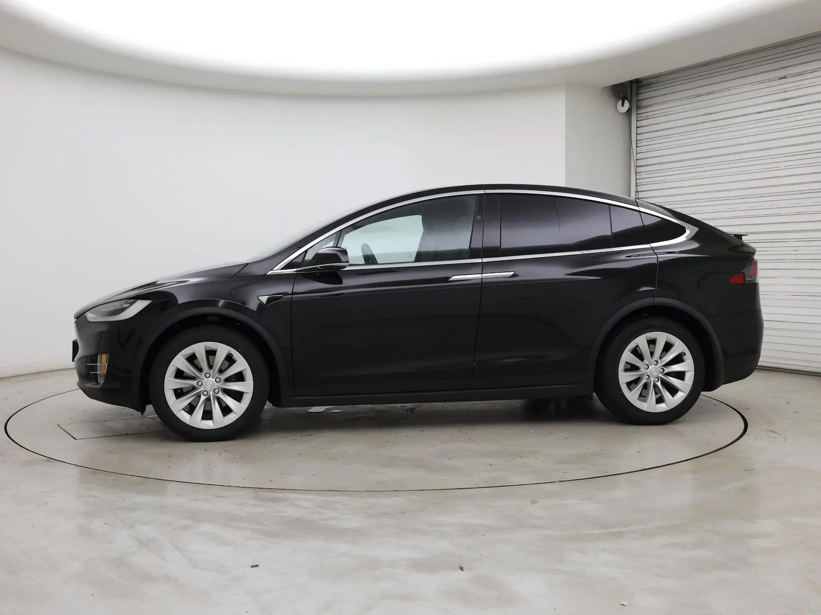 2020 Tesla Model X Long Range Plus photo 4
