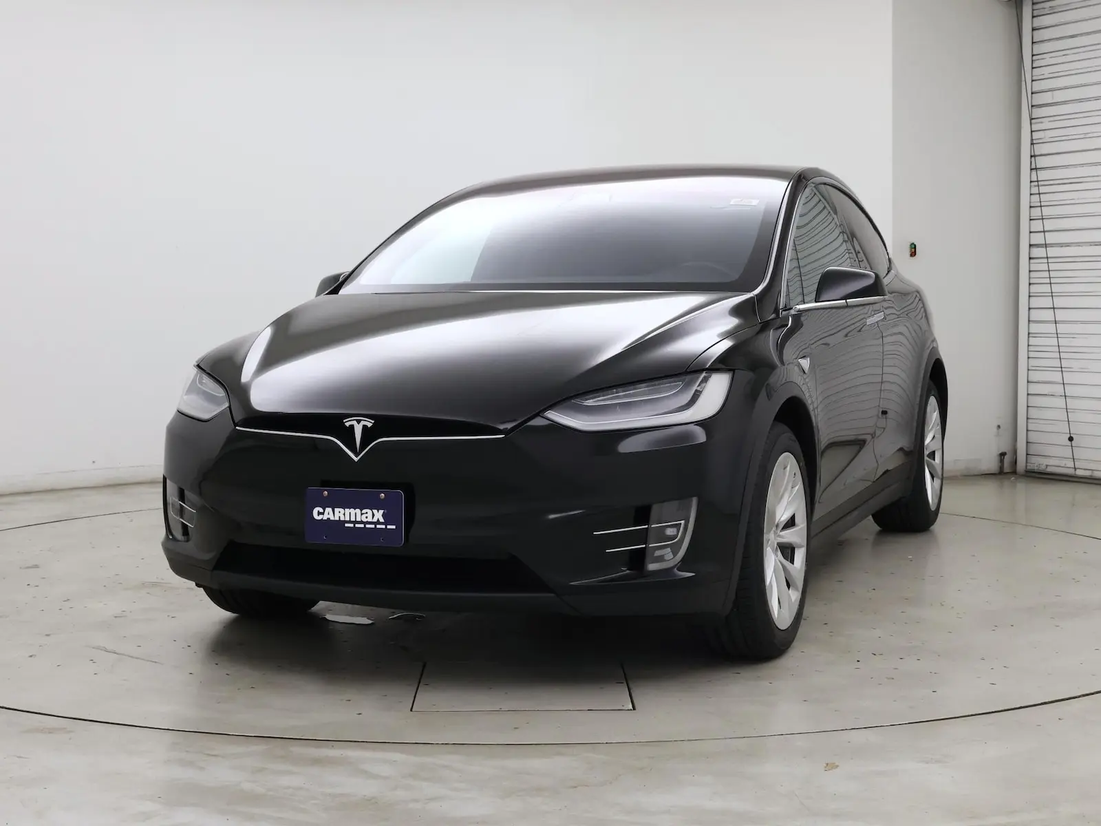 2020 Tesla Model X Long Range Plus photo 5