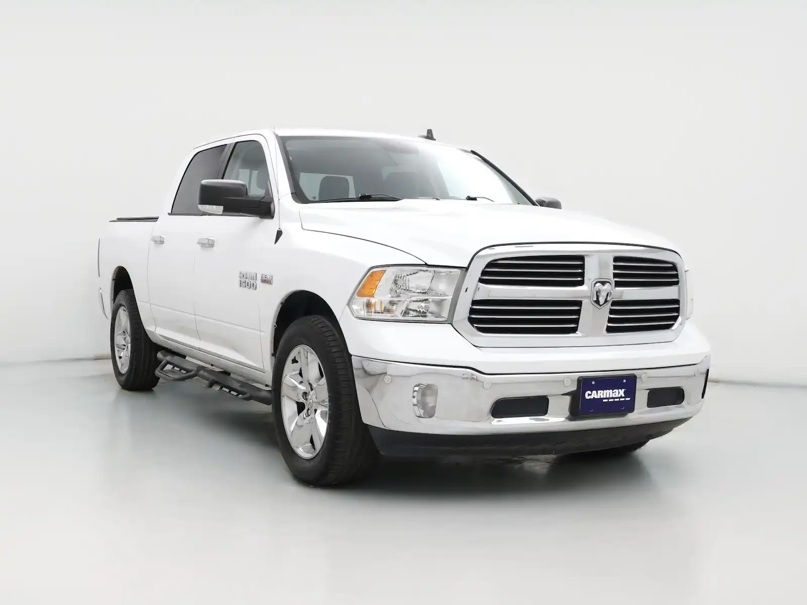 2018 RAM 1500 Big Horn 4WD Crew Cab 5'7's photo