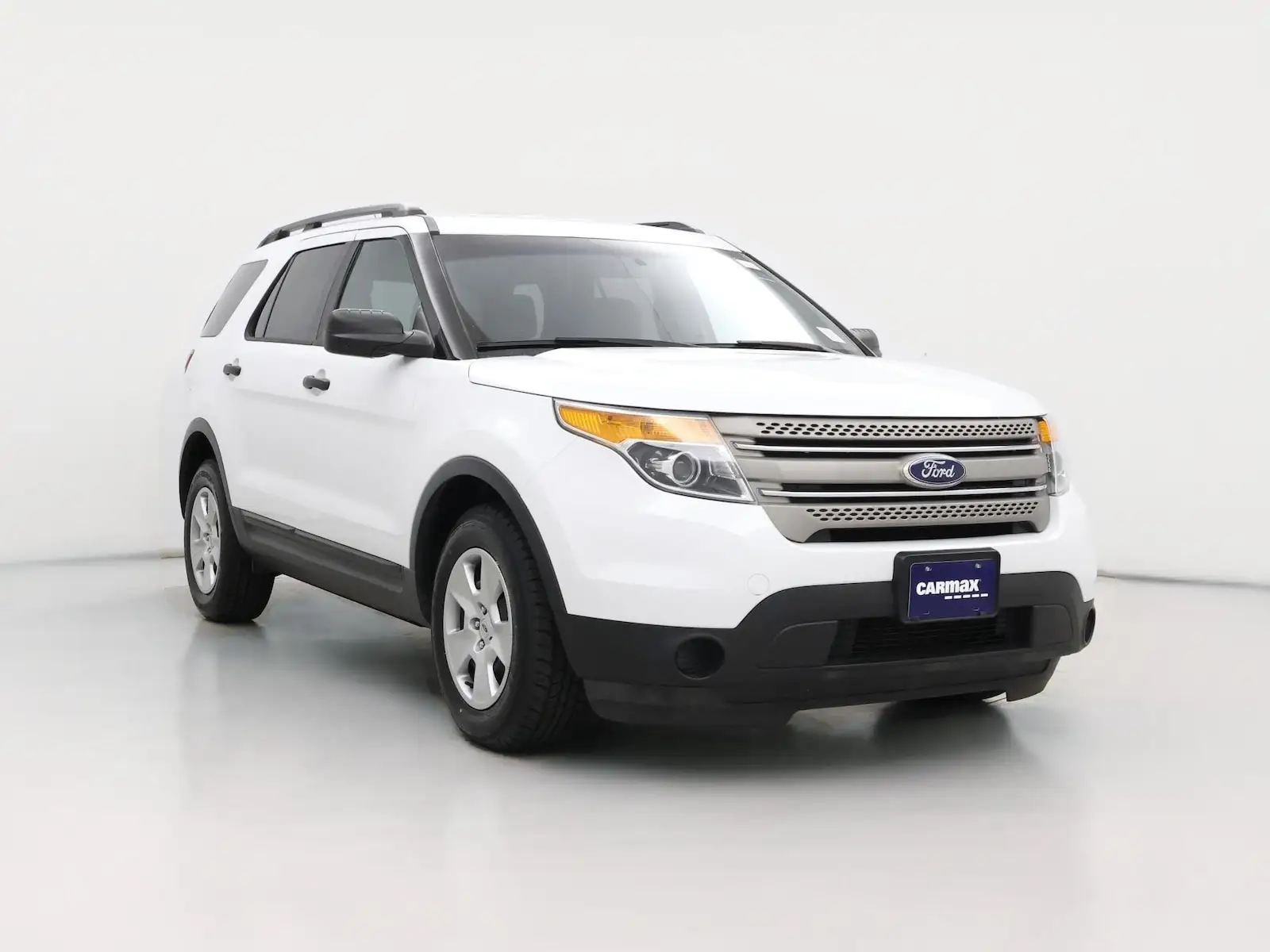 2014 Ford Explorer Base photo 1