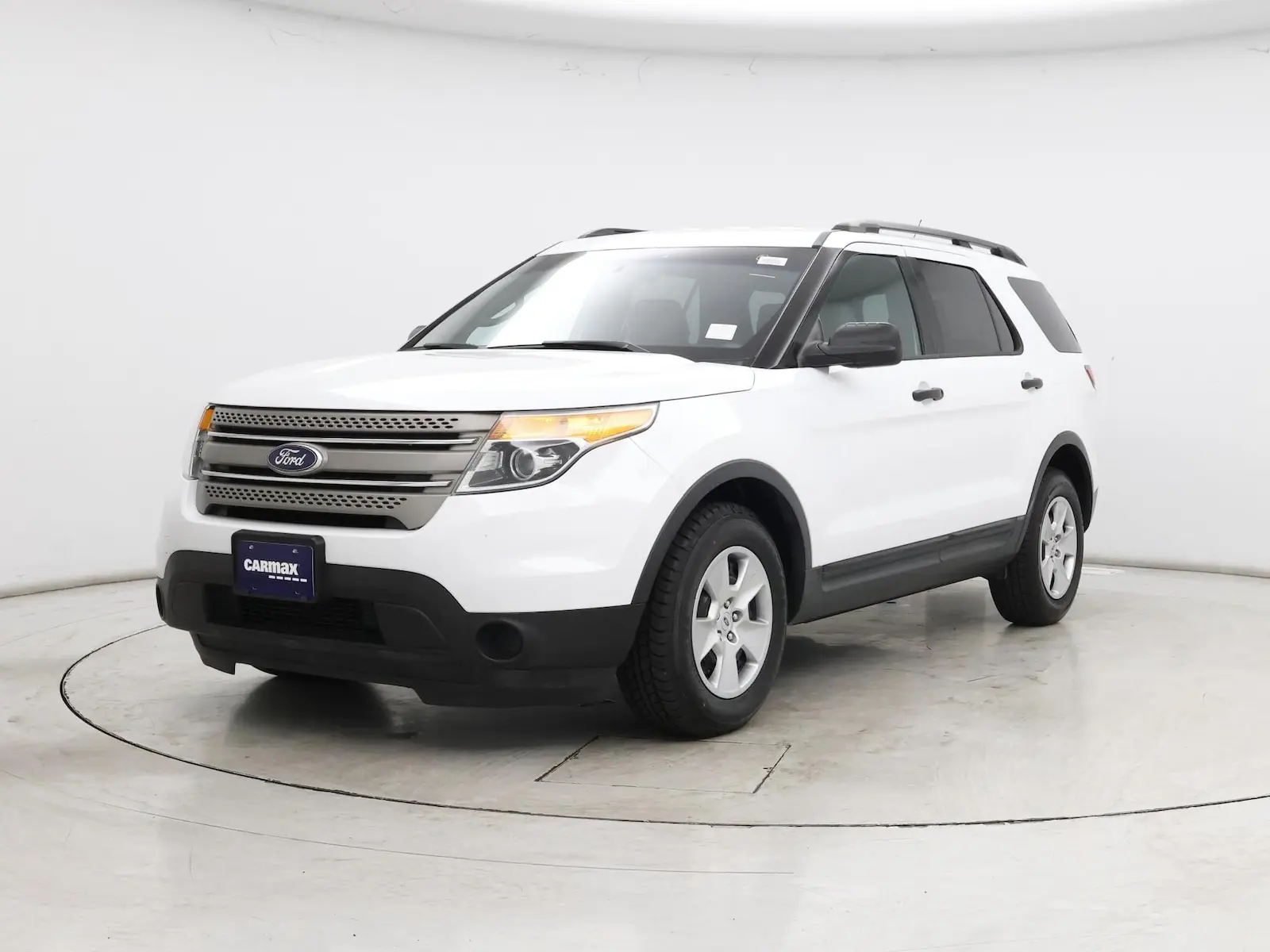 2014 Ford Explorer Base photo 5