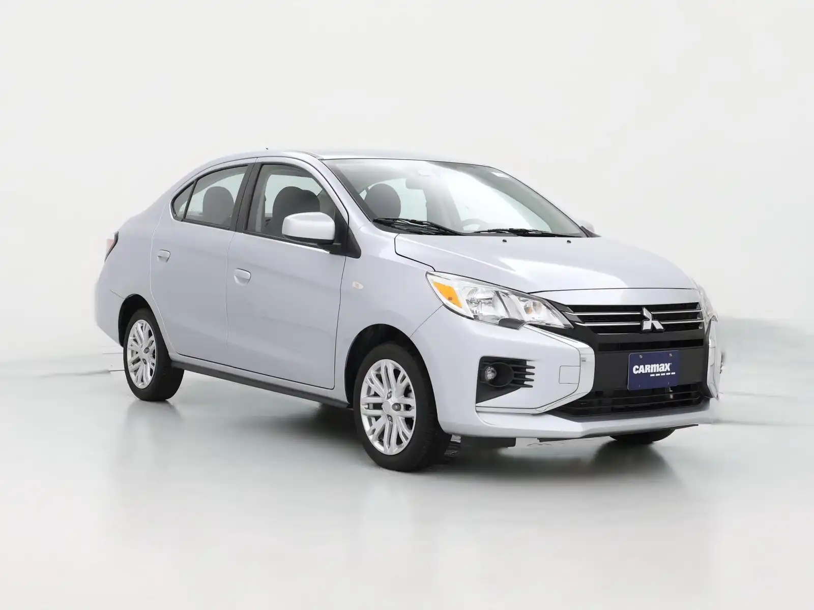 2024 Mitsubishi Mirage LE CVT's photo