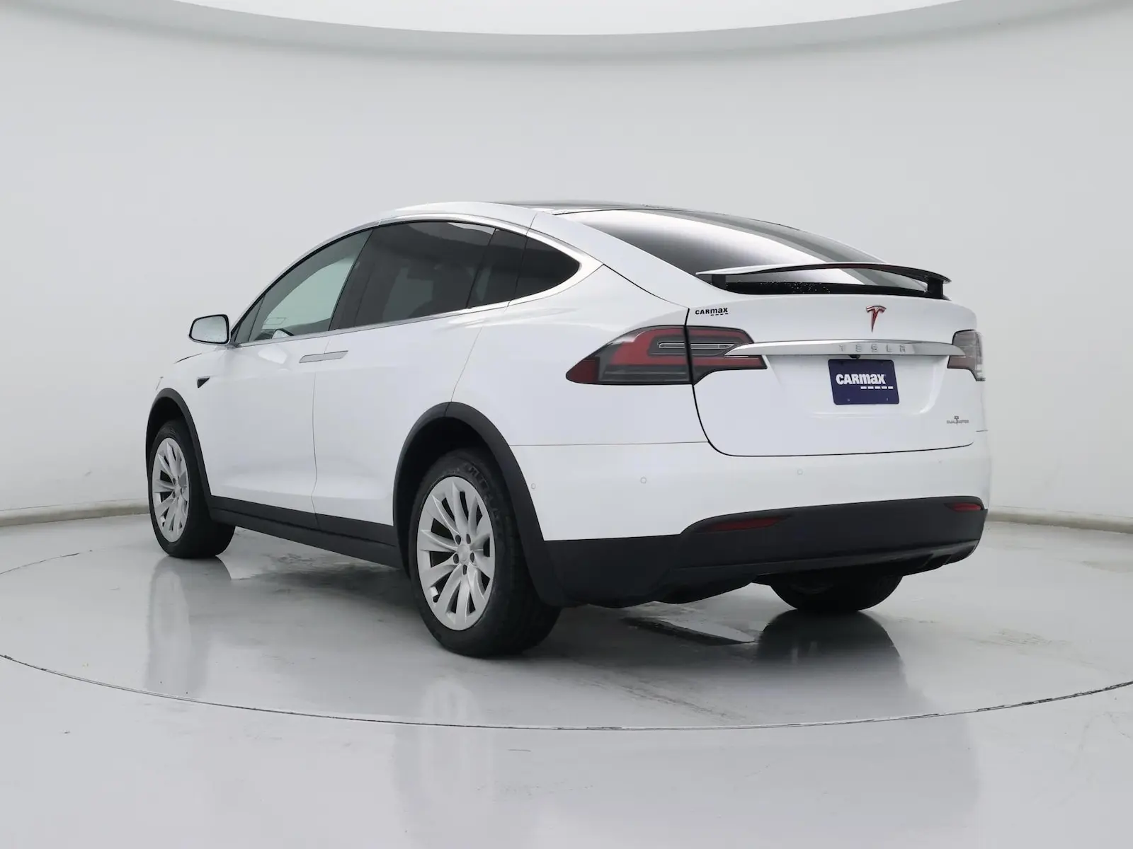 2020 Tesla Model X Long Range Plus photo 3