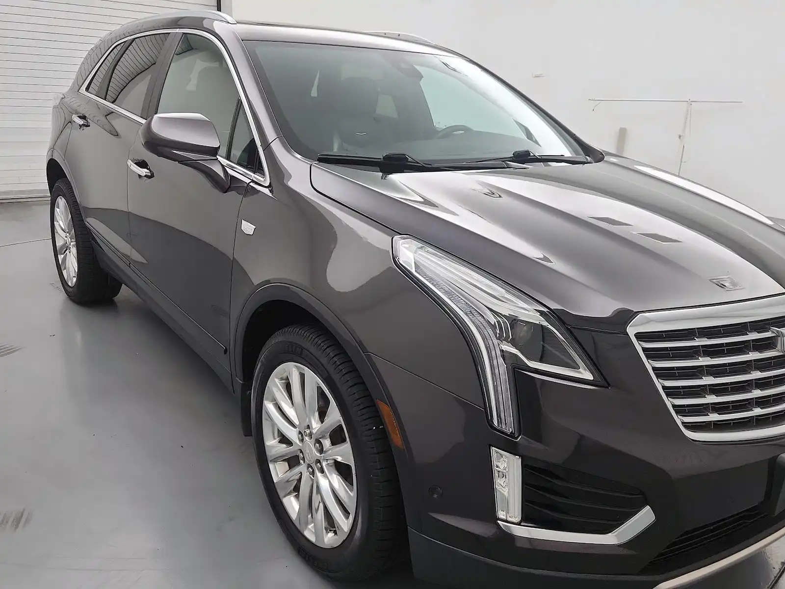2017 Cadillac XT5 Platinum AWD's photo