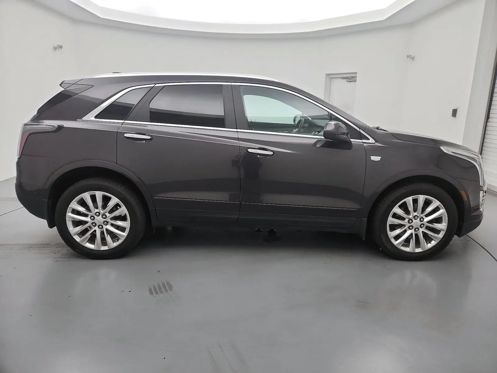 2017 Cadillac XT5 Platinum AWD photo 4