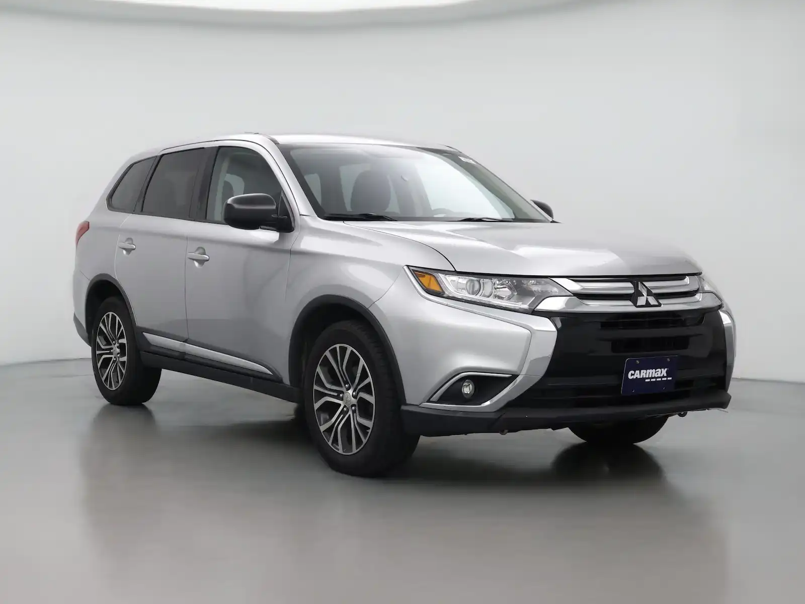 2018 Mitsubishi Outlander ES S-AWC's photo